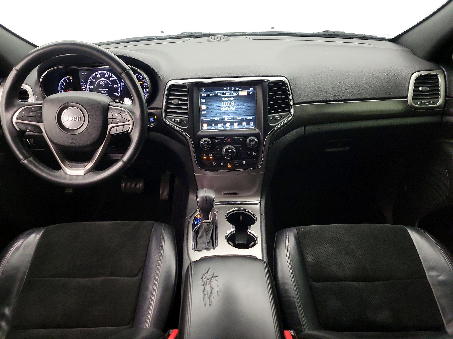 Thumbnail: 2017 Jeep Grand Cherokee - 9