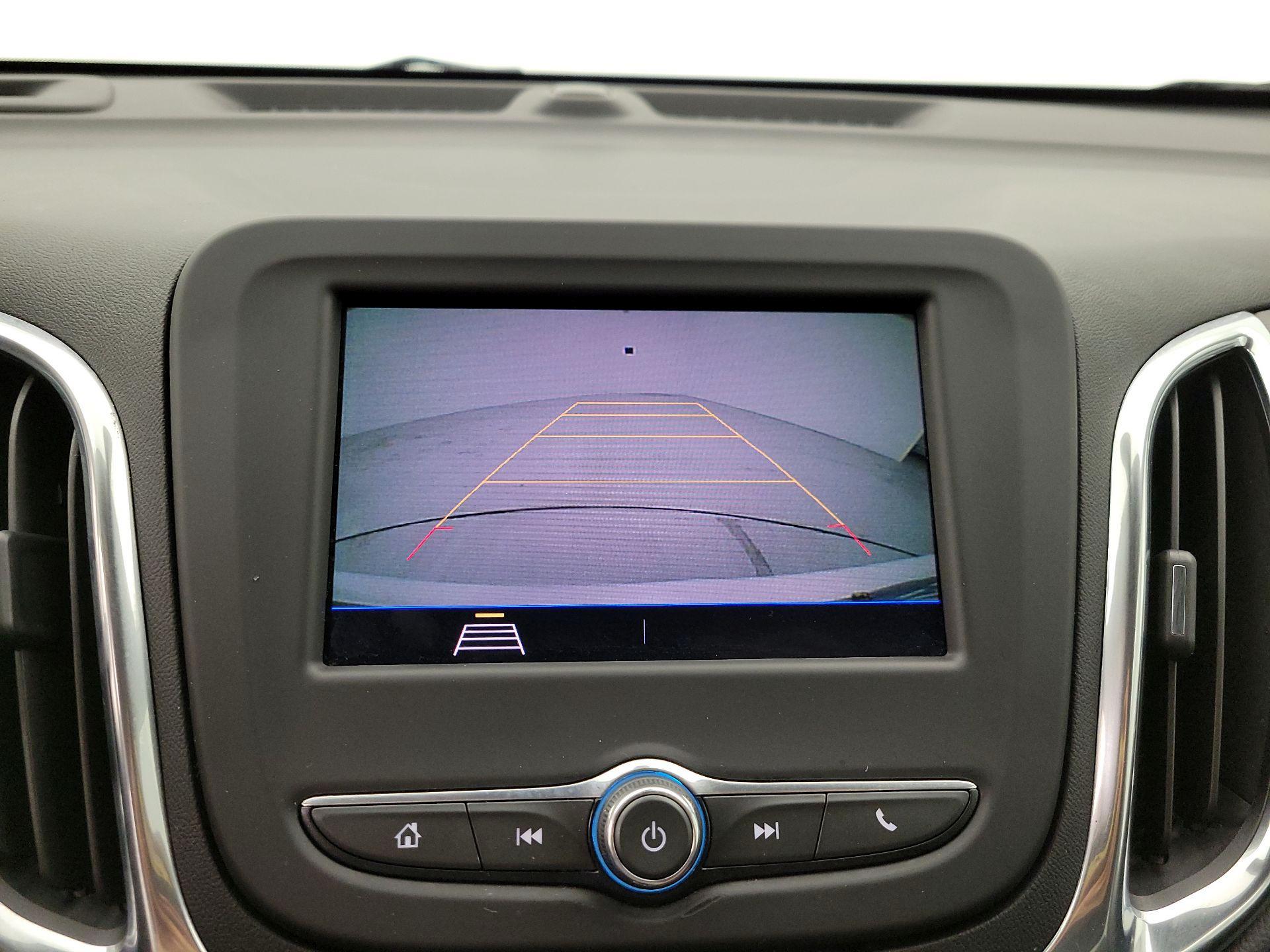 Thumbnail: 2021 Chevrolet Equinox - 14