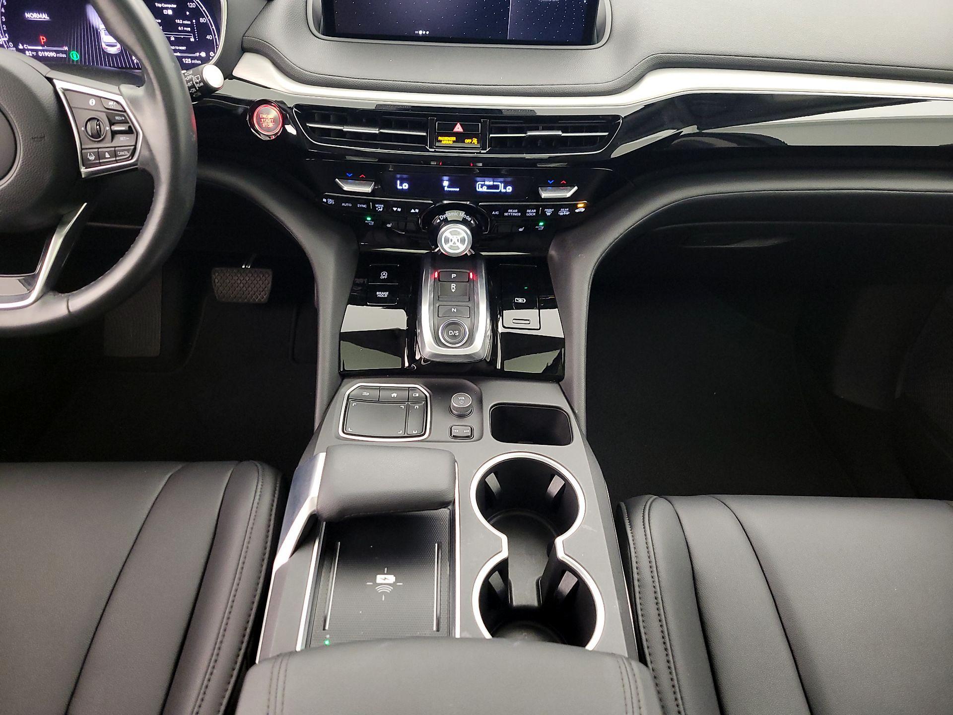 Thumbnail: 2024 Acura MDX - 17