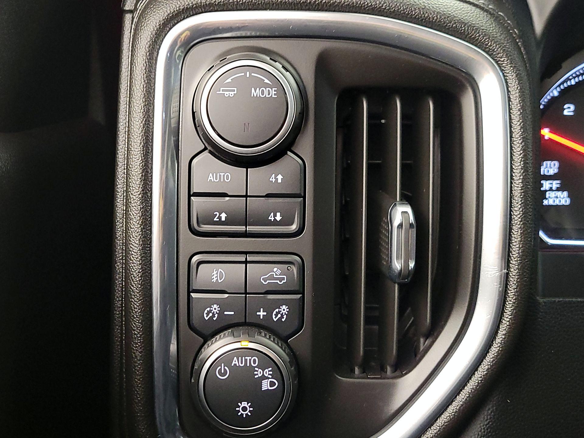 Thumbnail: 2022 Chevrolet Silverado 1500 - 13