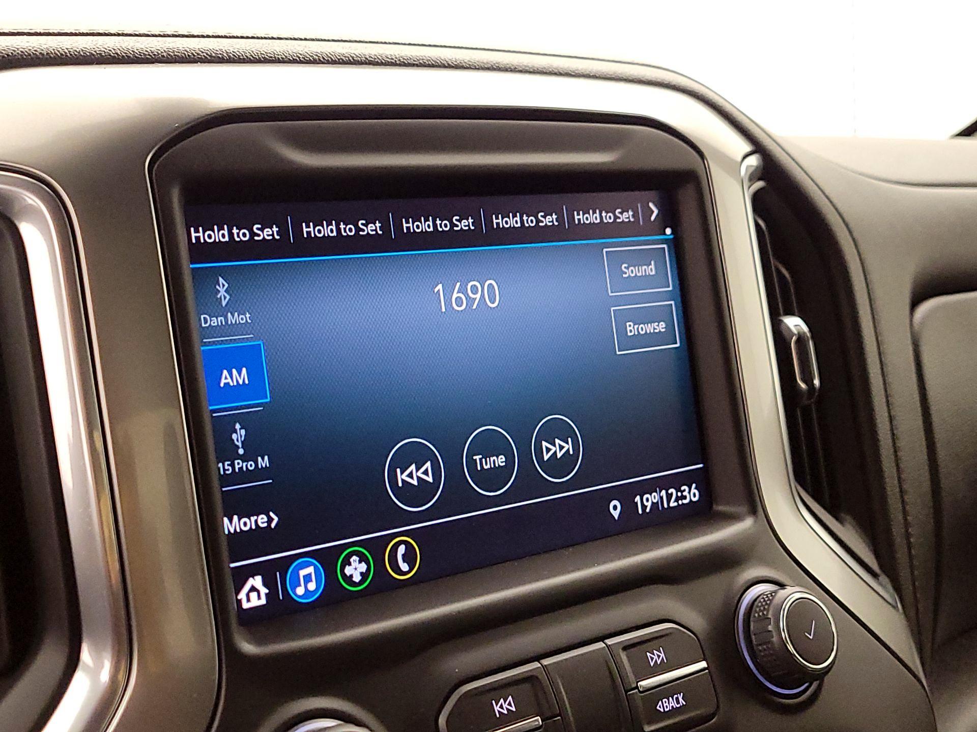 Thumbnail: 2022 Chevrolet Silverado 1500 - 15