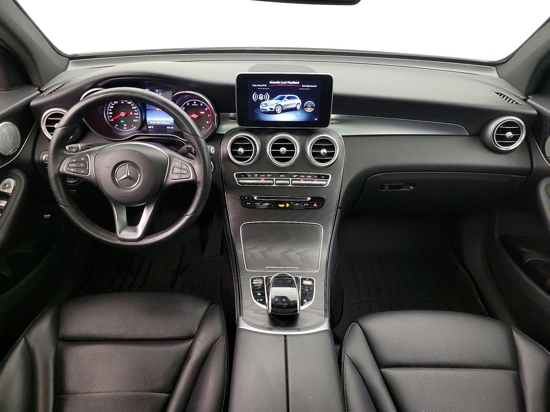 Thumbnail: 2018 Mercedes-Benz GLC - 9