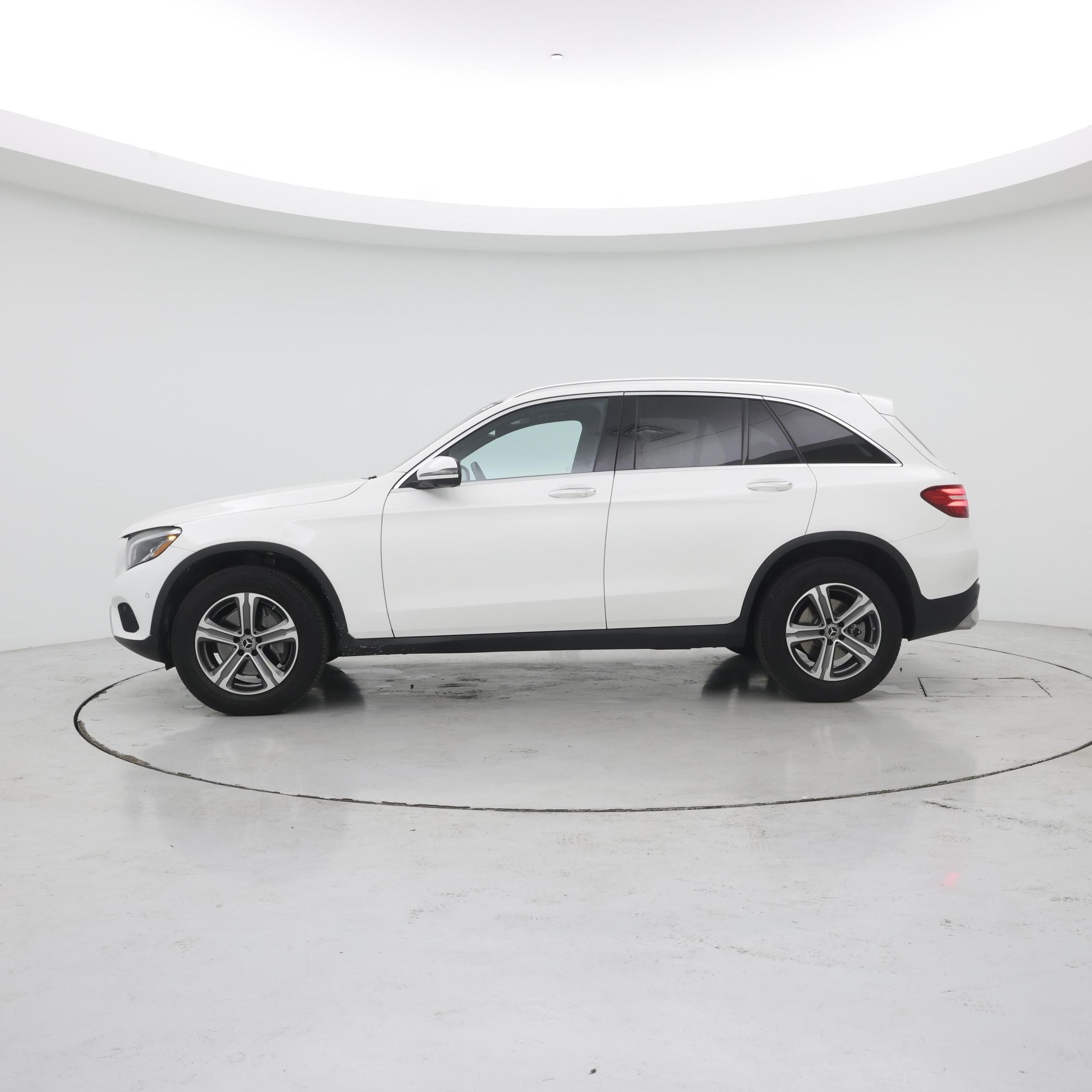 Thumbnail: 2018 Mercedes-Benz GLC - 3