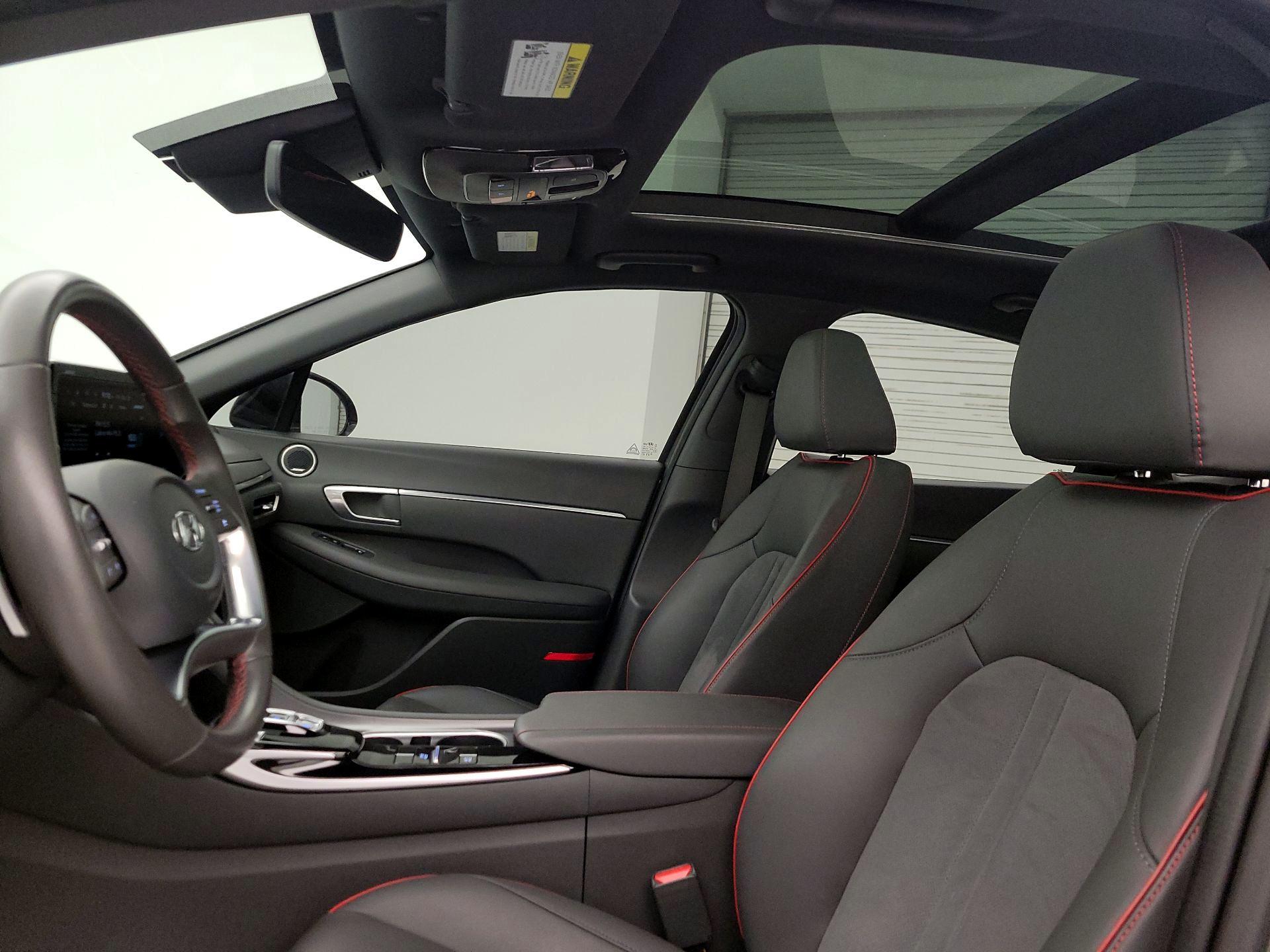 Thumbnail: 2022 Hyundai Sonata - 20