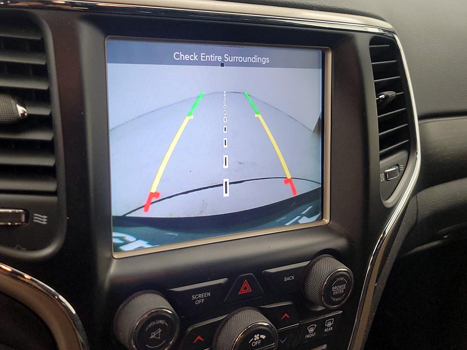 Thumbnail: 2015 Jeep Grand Cherokee - 15