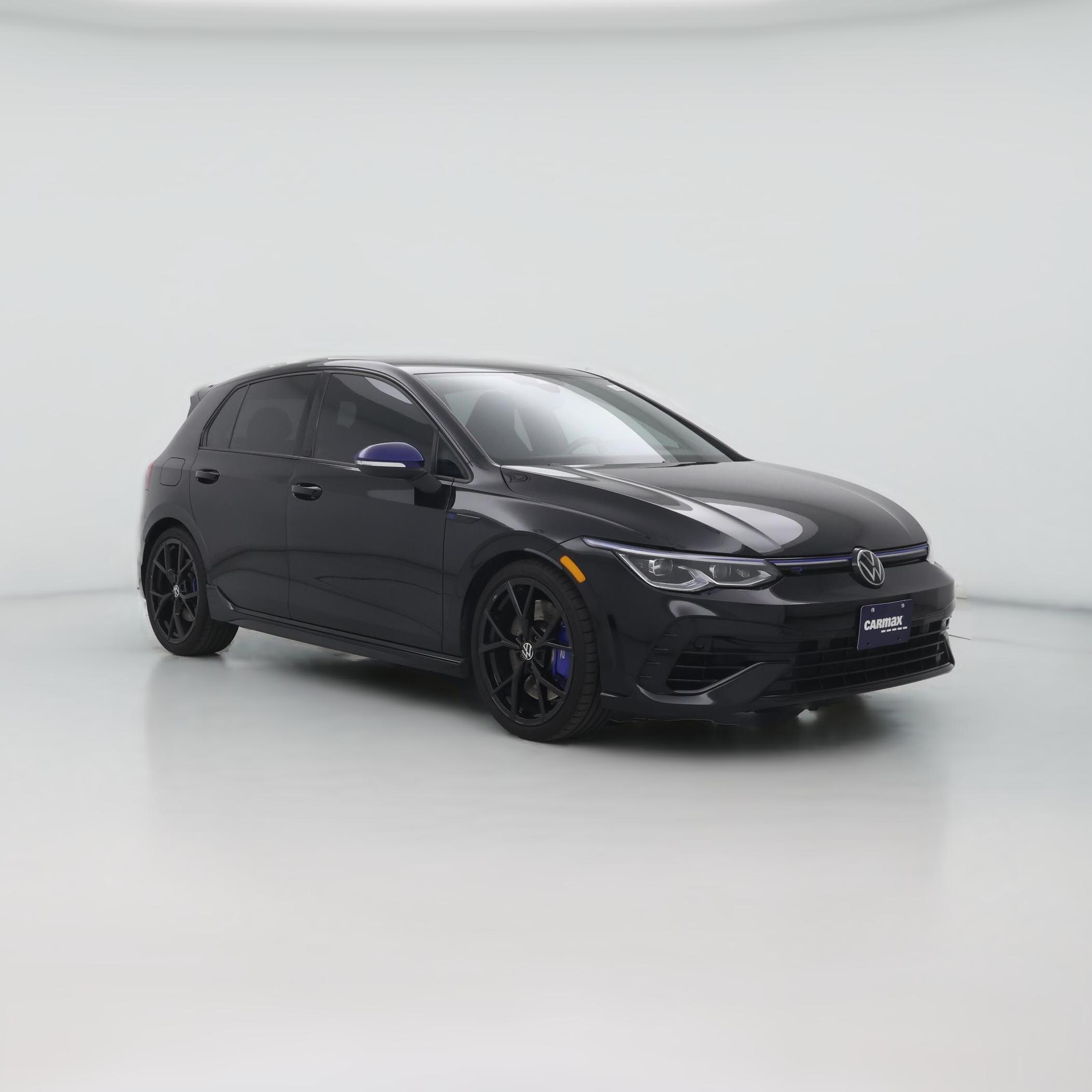Thumbnail: 2023 Volkswagen Golf - 1