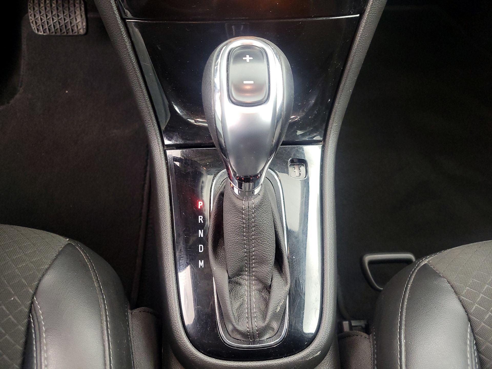 Thumbnail: 2017 Buick Encore - 16