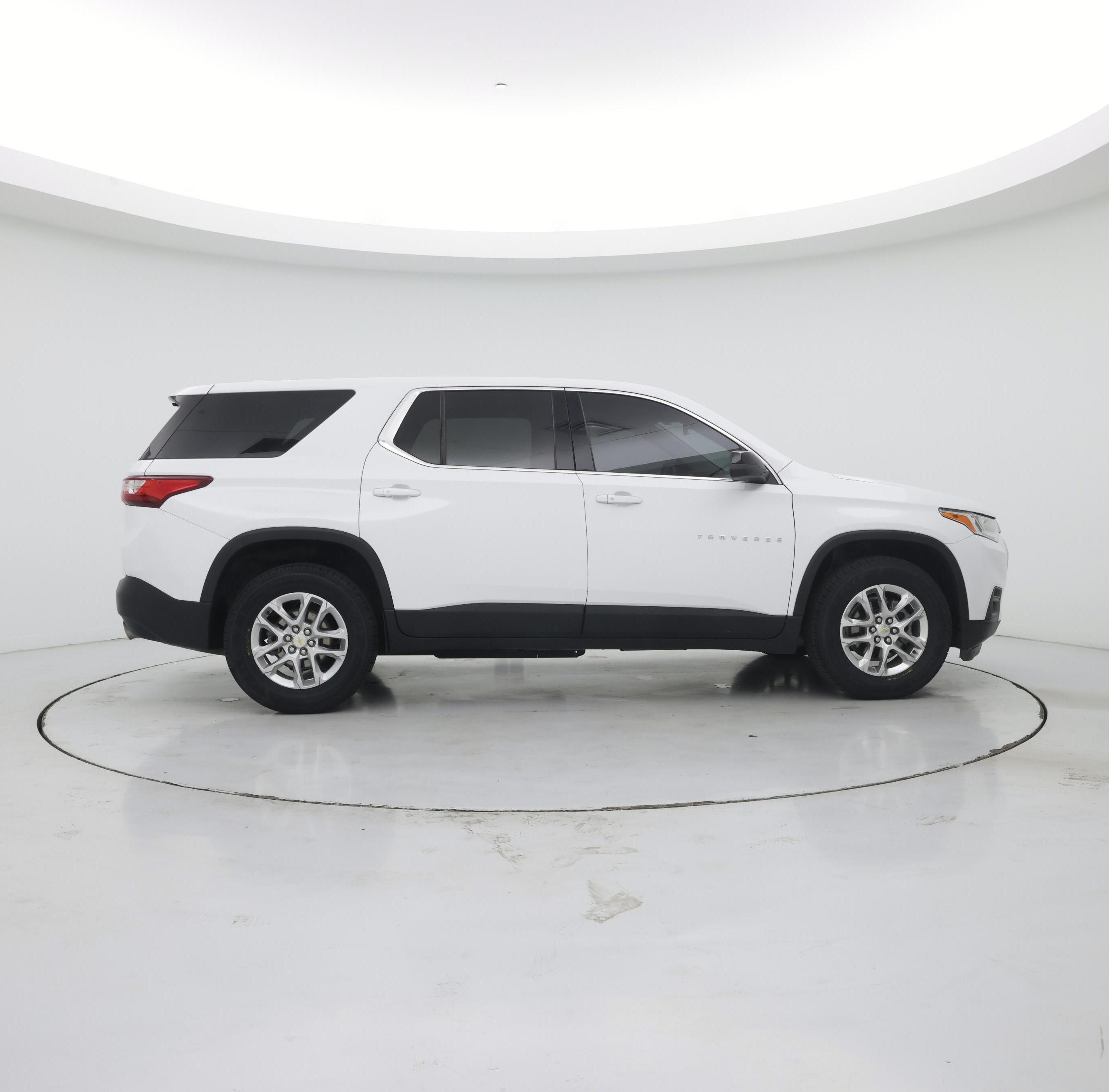 Thumbnail: 2021 Chevrolet Traverse - 7