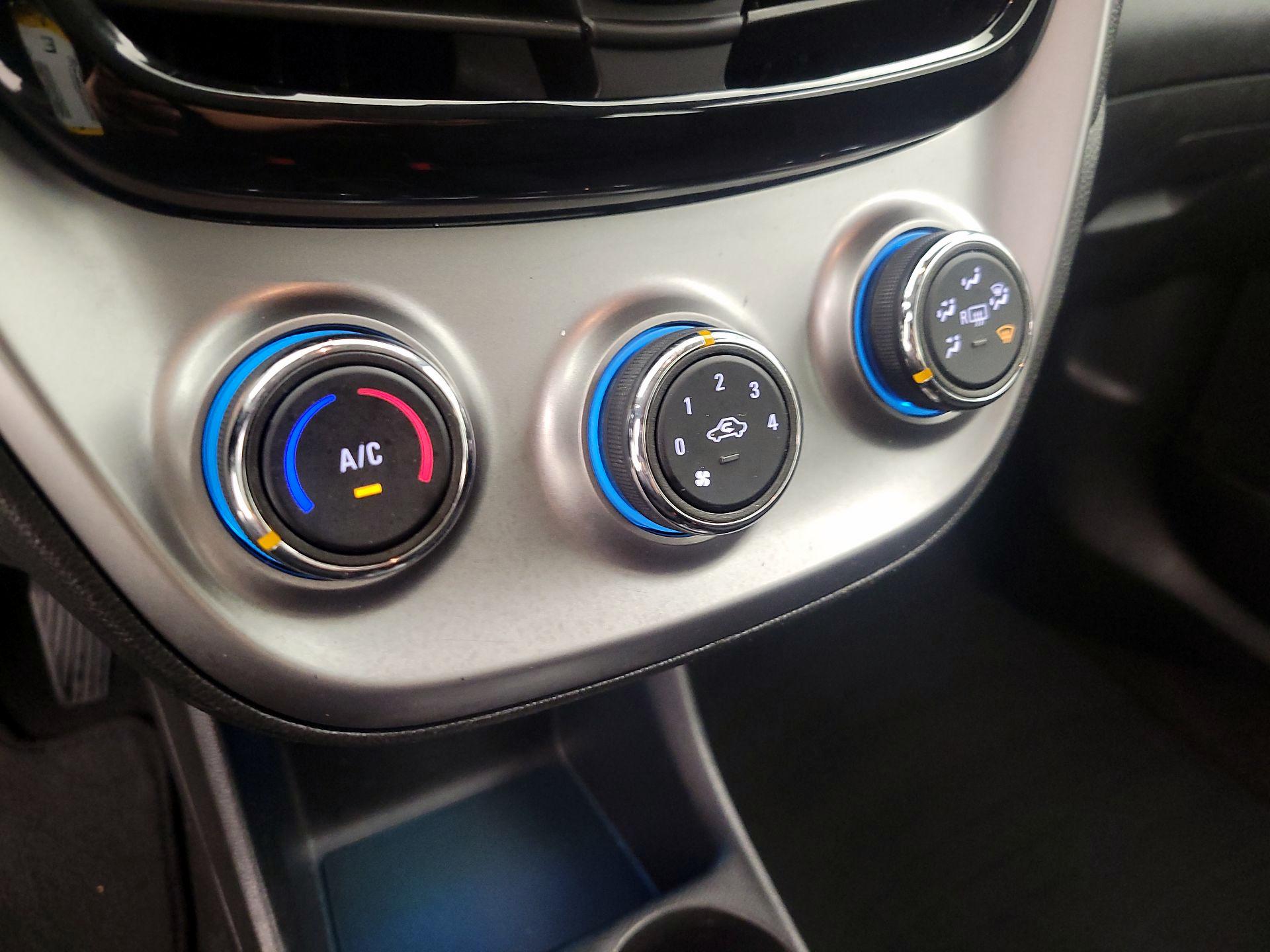 Thumbnail: 2018 Chevrolet Spark - 16