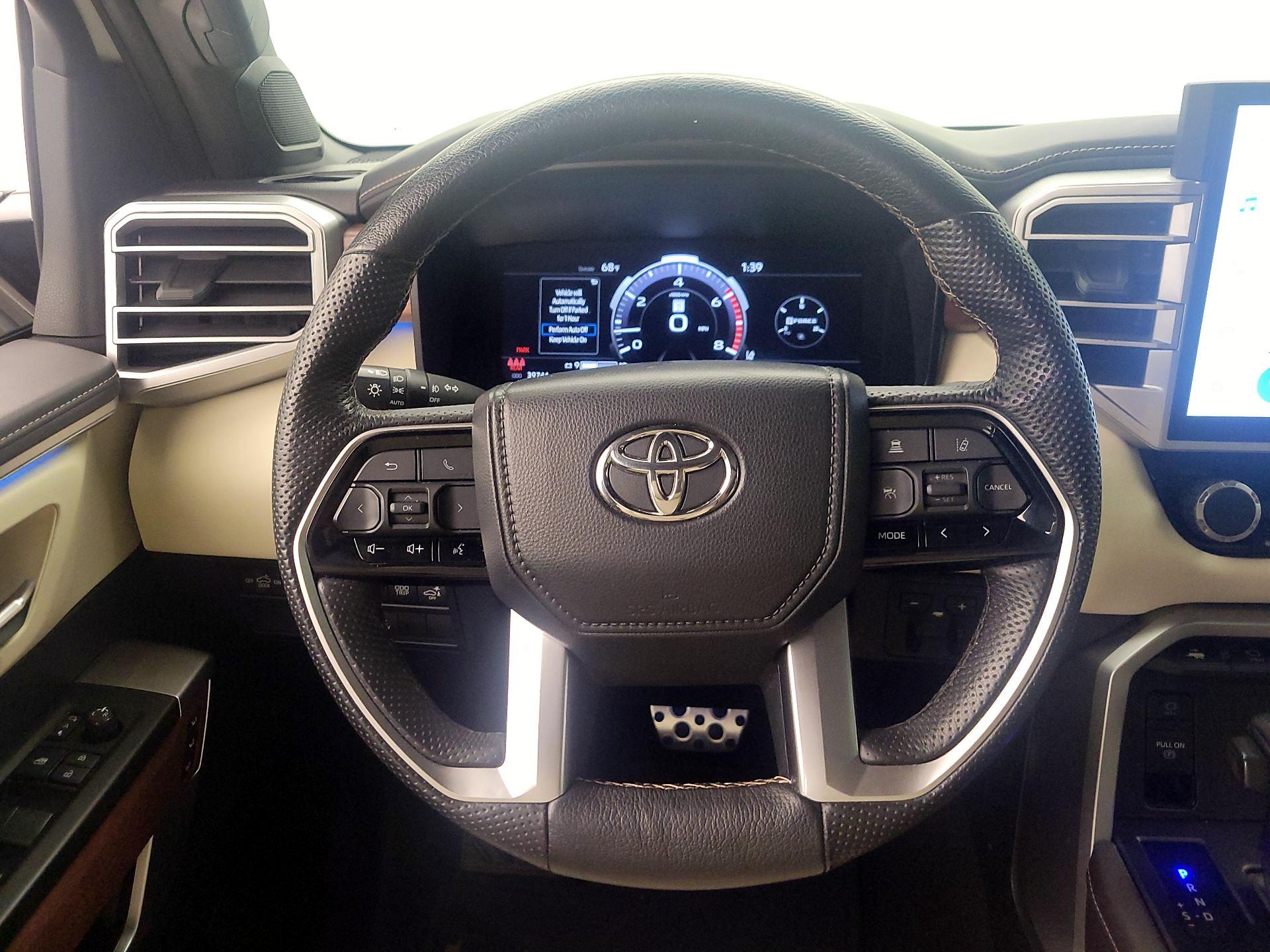 Thumbnail: 2022 Toyota Tundra - 10