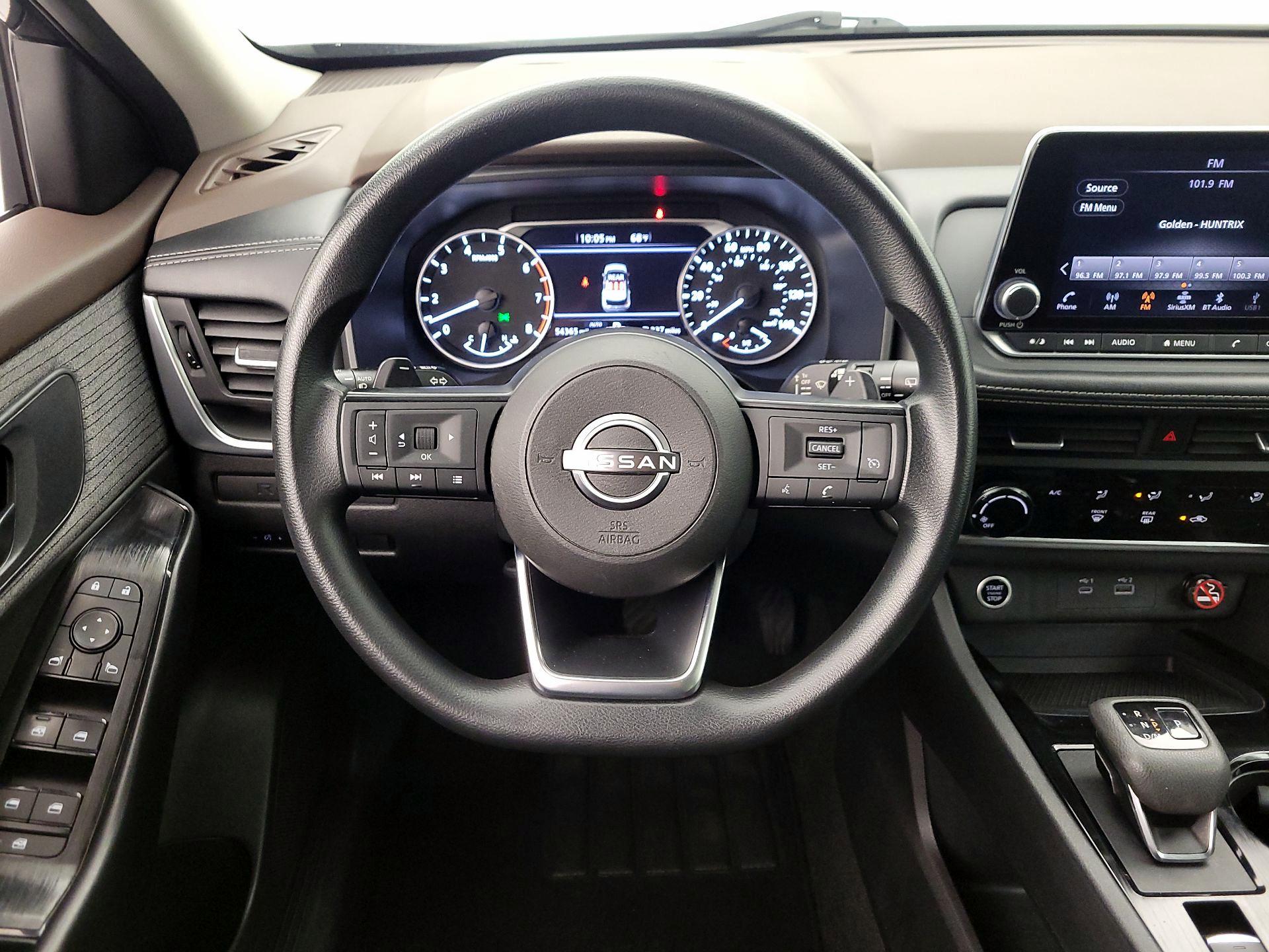 Thumbnail: 2023 Nissan Rogue - 10