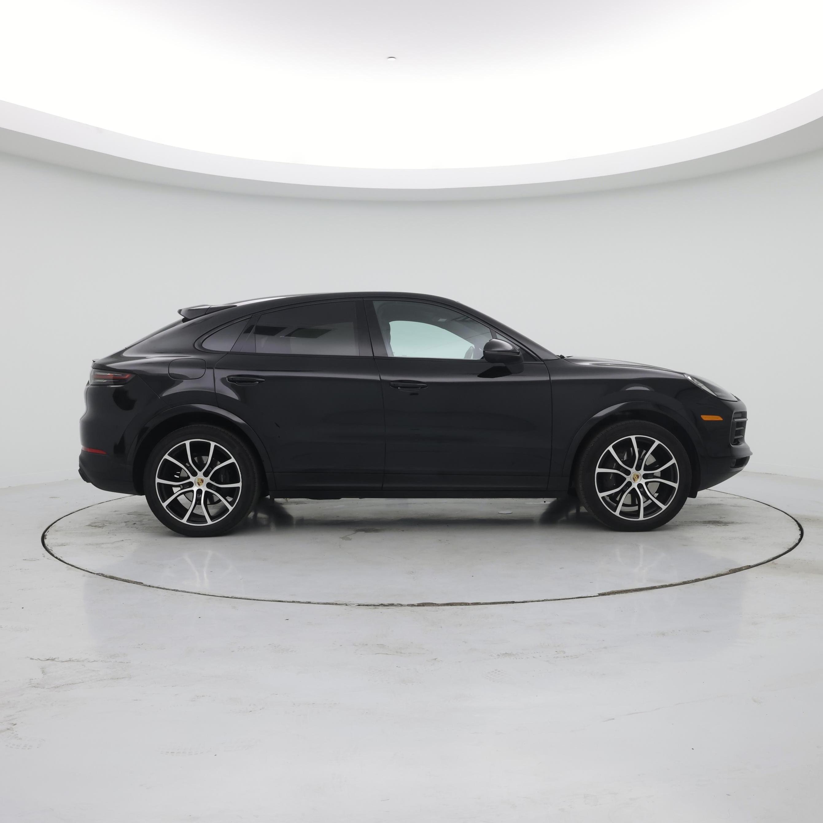 Thumbnail: 2023 Porsche Cayenne - 7