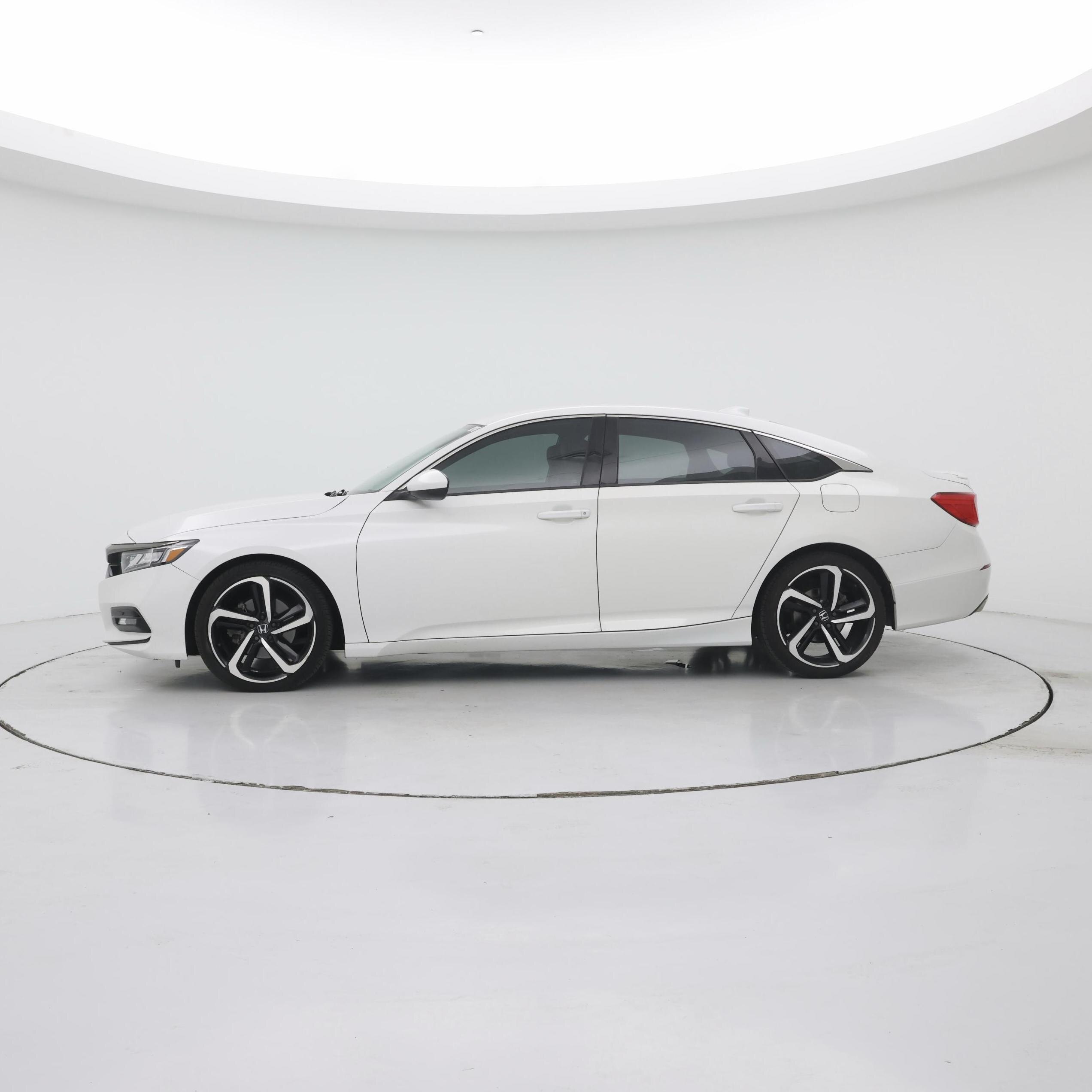 Thumbnail: 2019 Honda Accord - 3