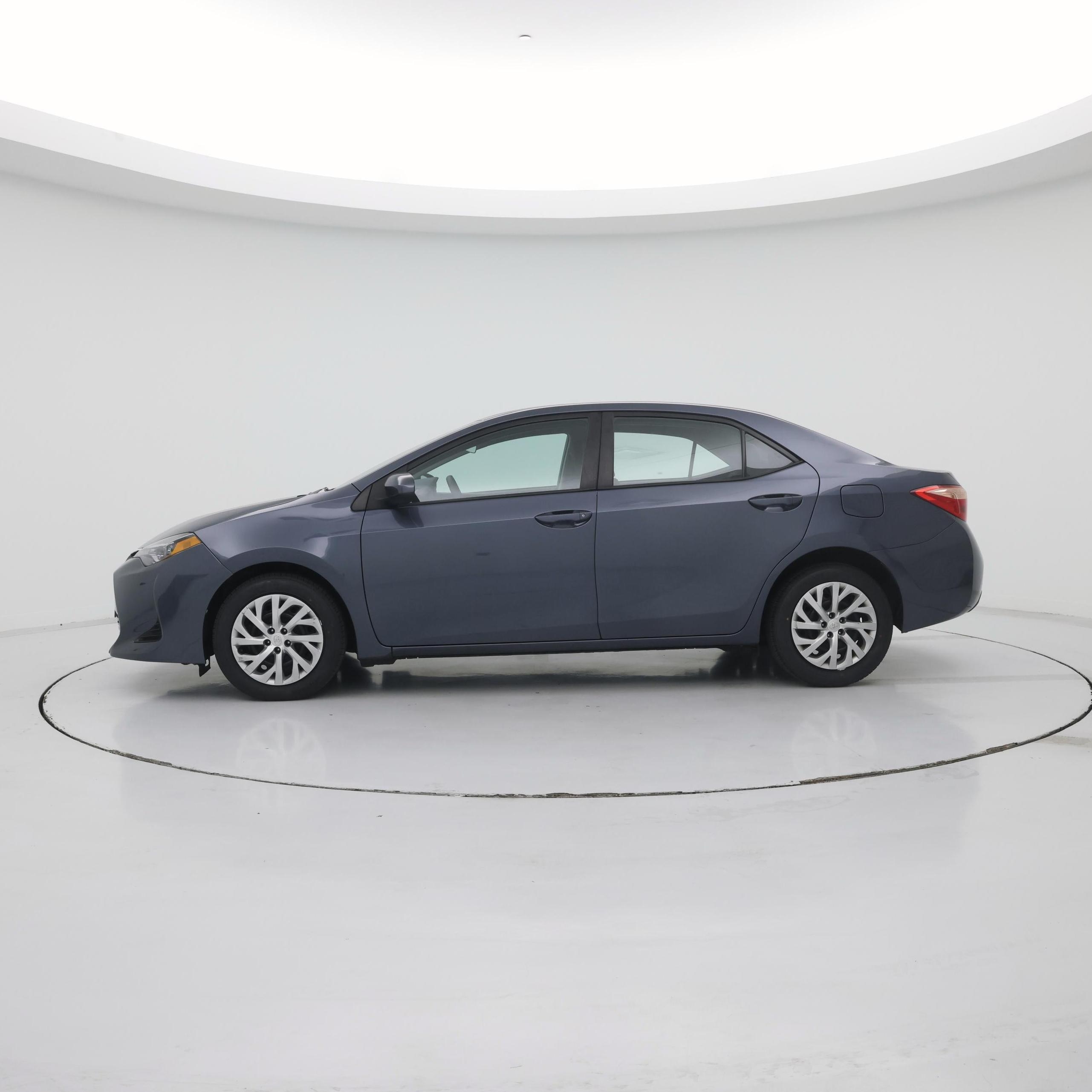 Thumbnail: 2019 Toyota Corolla - 3