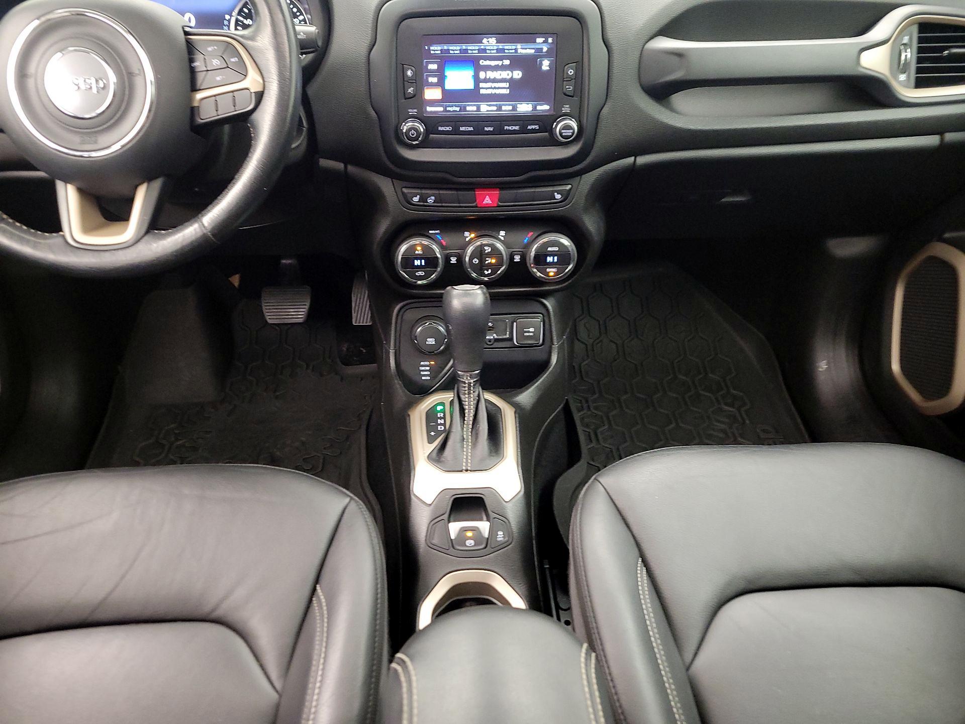 Thumbnail: 2016 Jeep Renegade - 18