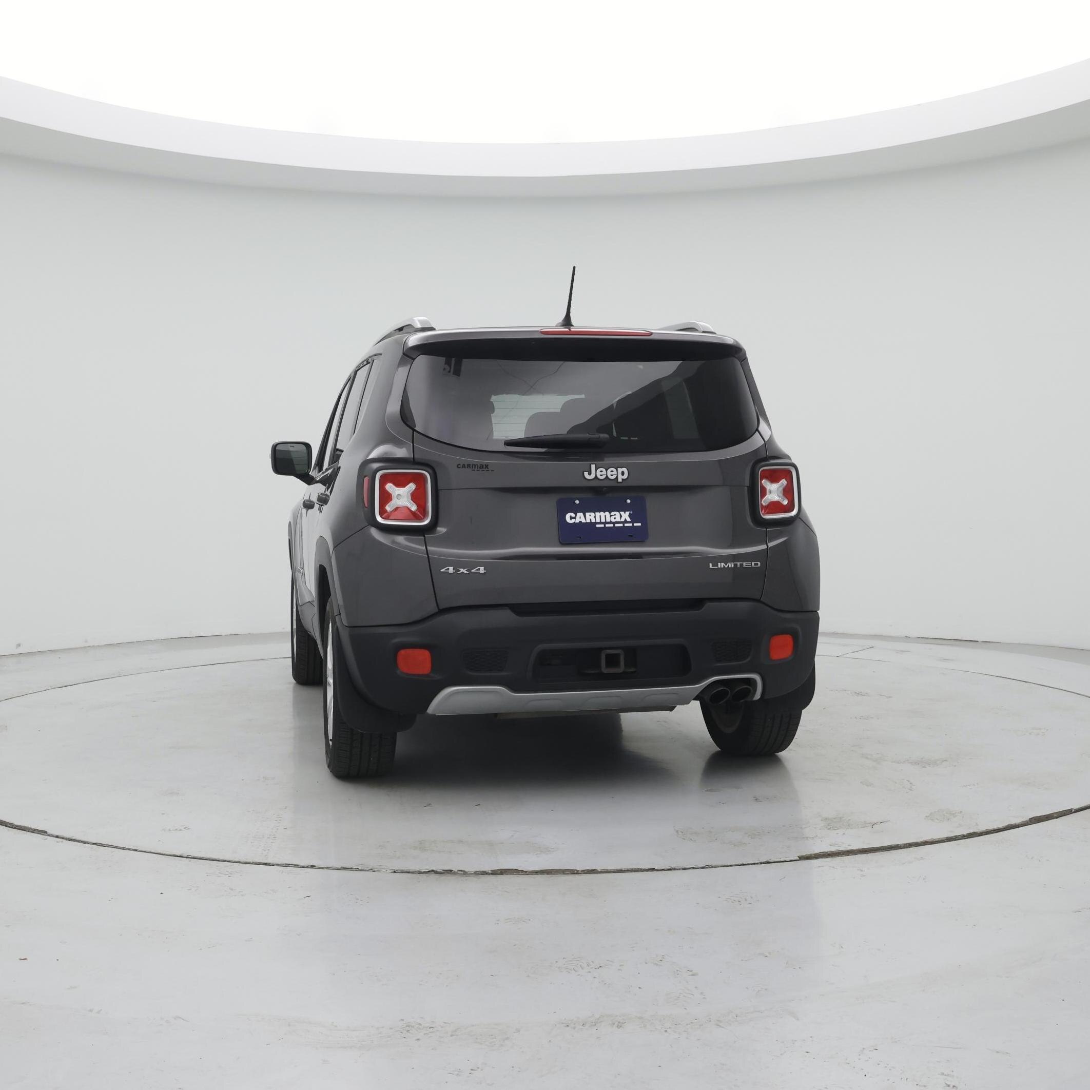 Thumbnail: 2016 Jeep Renegade - 6