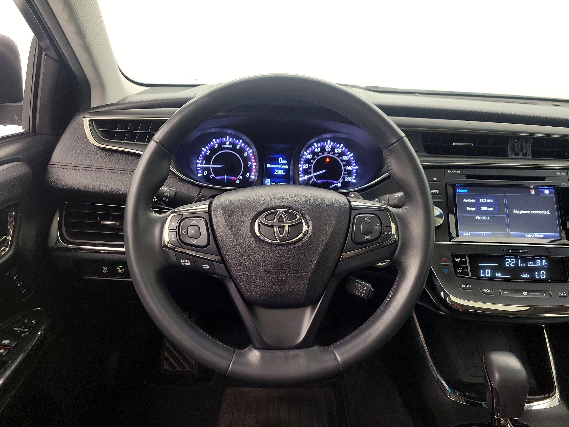 Thumbnail: 2016 Toyota Avalon - 10
