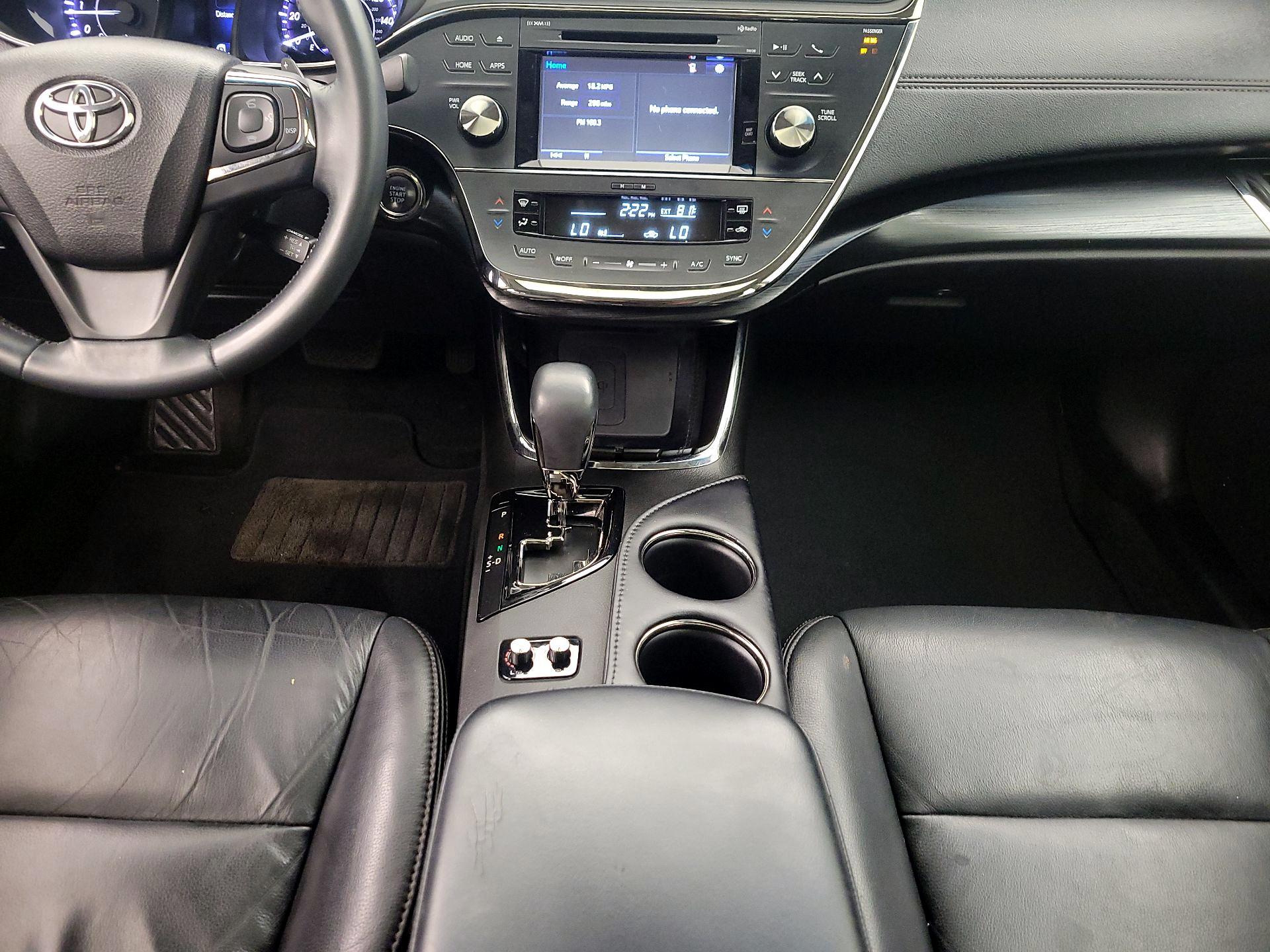 Thumbnail: 2016 Toyota Avalon - 17