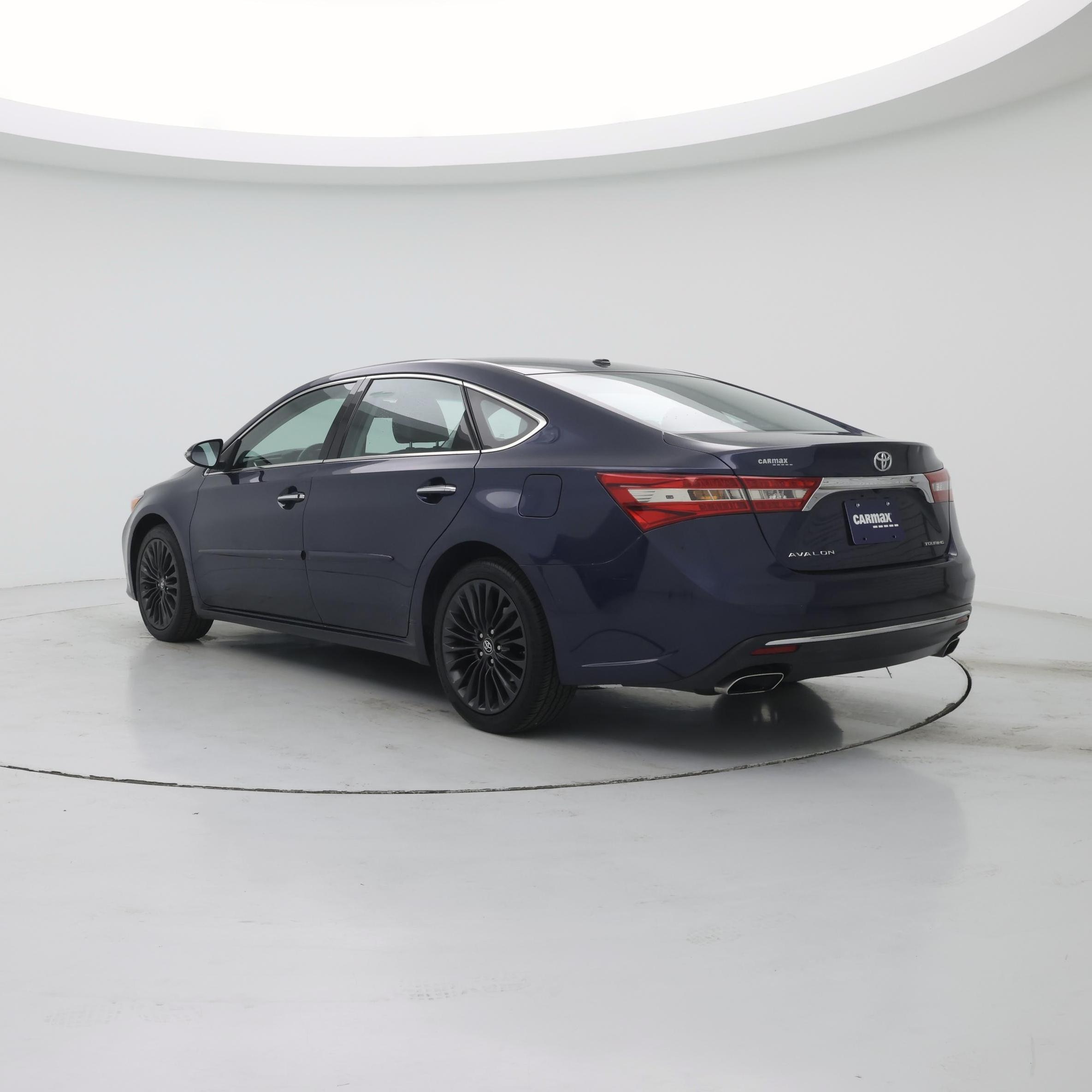 Thumbnail: 2016 Toyota Avalon - 2