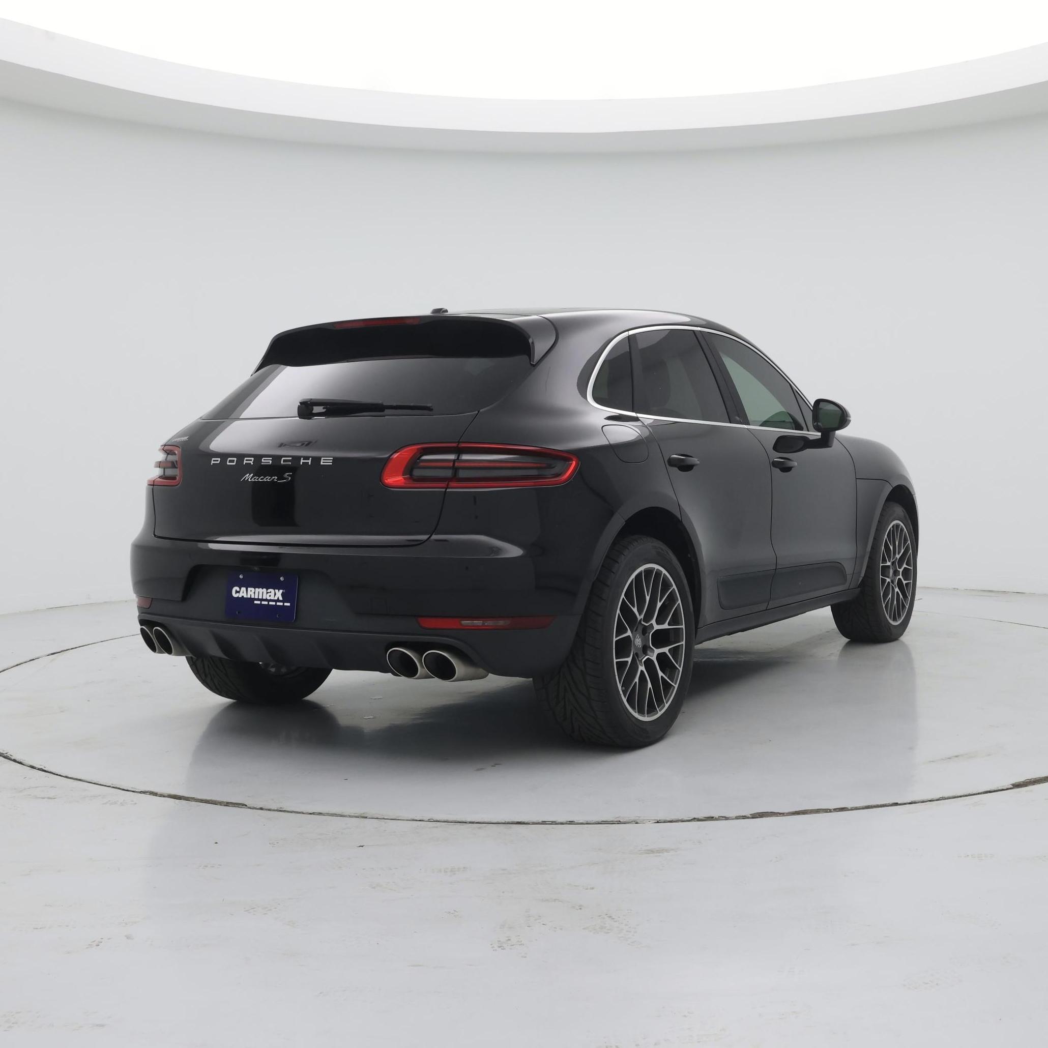 Thumbnail: 2015 Porsche Macan - 8