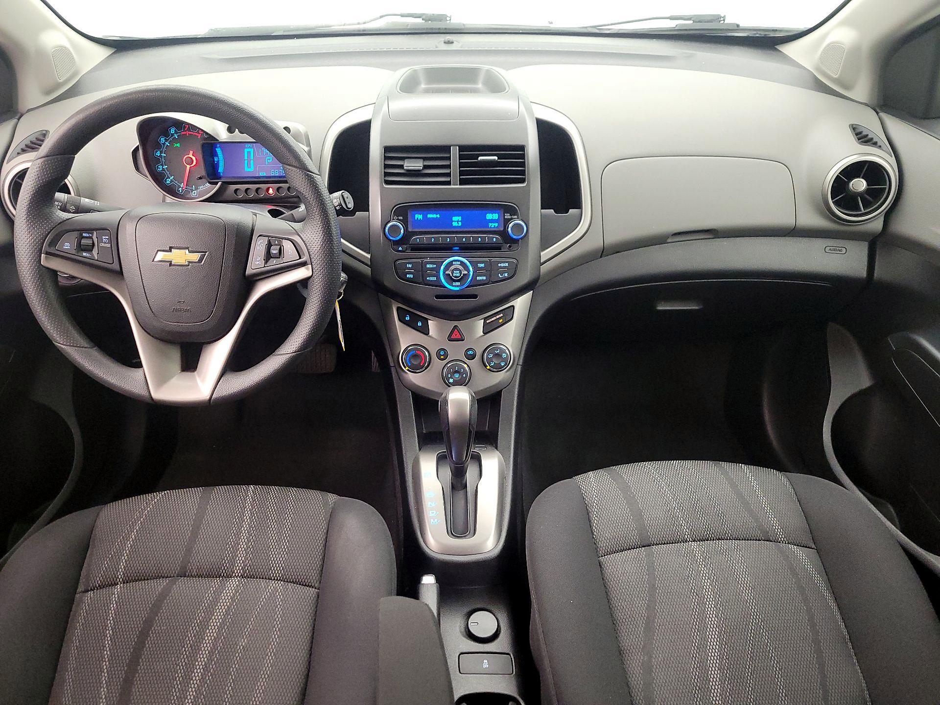 Thumbnail: 2015 Chevrolet Sonic - 9