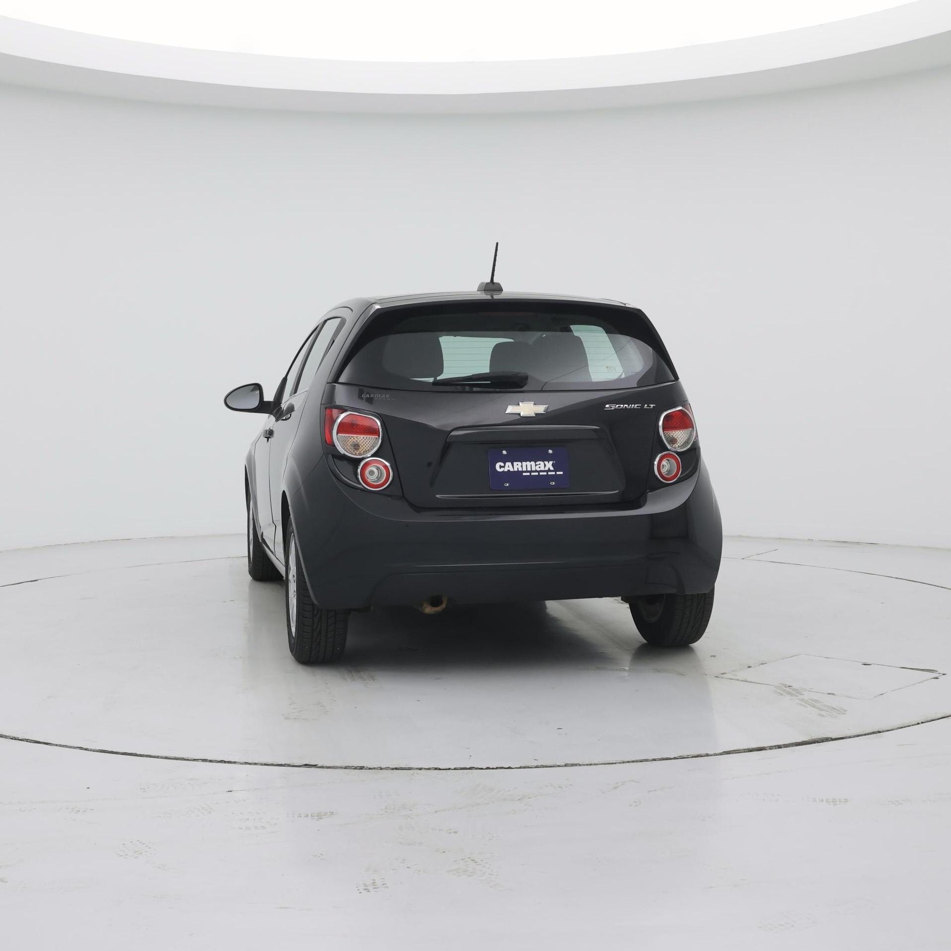 Thumbnail: 2015 Chevrolet Sonic - 6