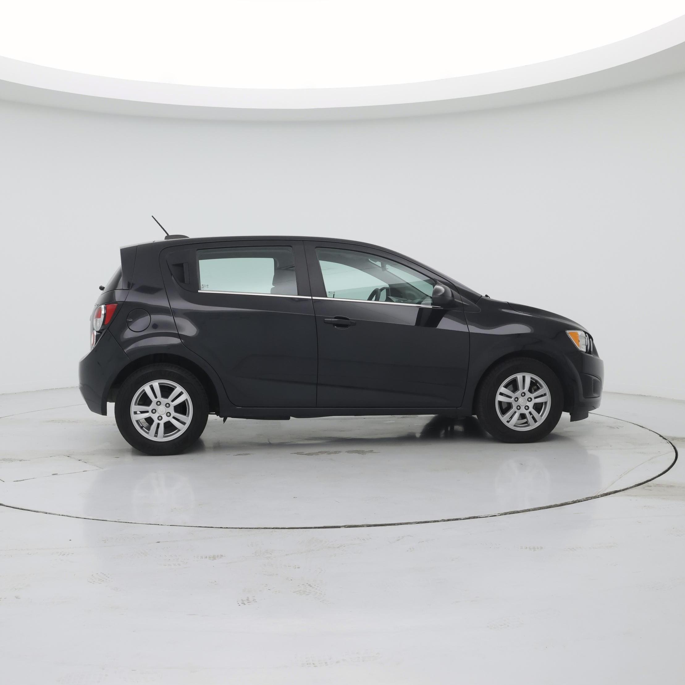Thumbnail: 2015 Chevrolet Sonic - 7