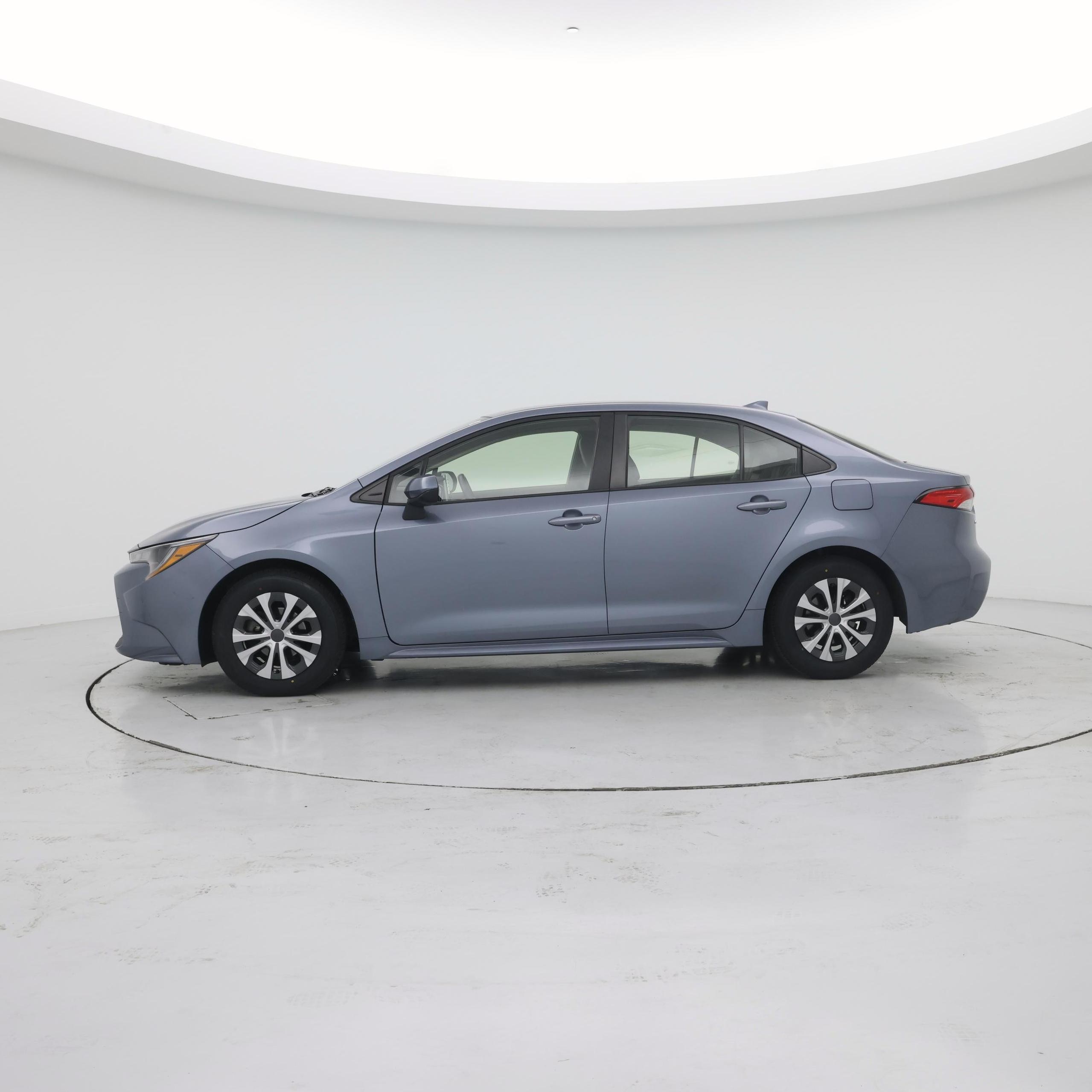 Thumbnail: 2022 Toyota Corolla - 3