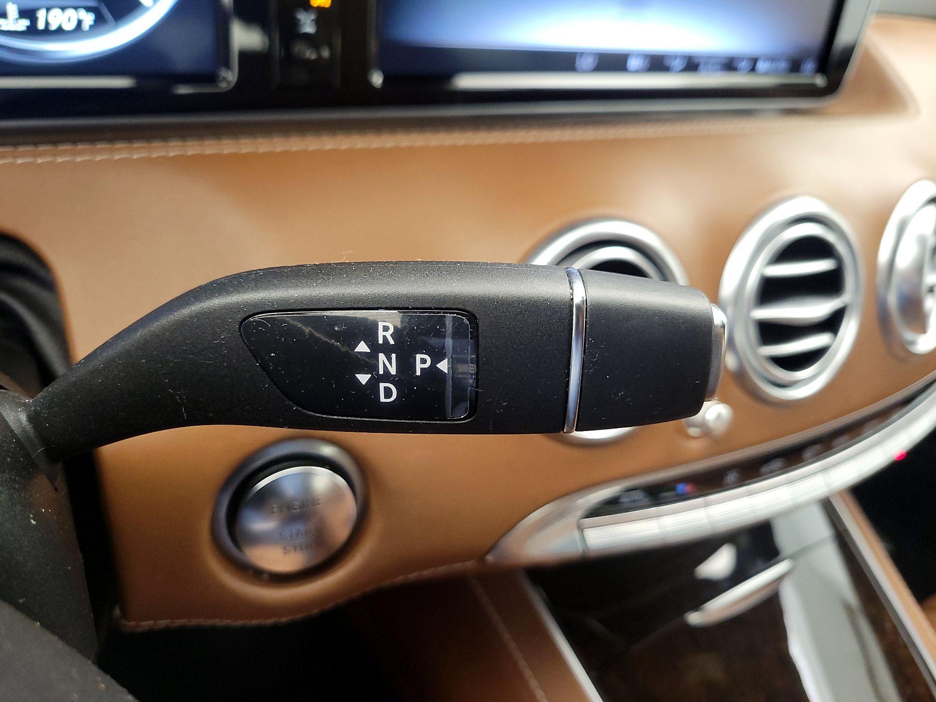 Thumbnail: 2015 Mercedes-Benz S-Class - 18