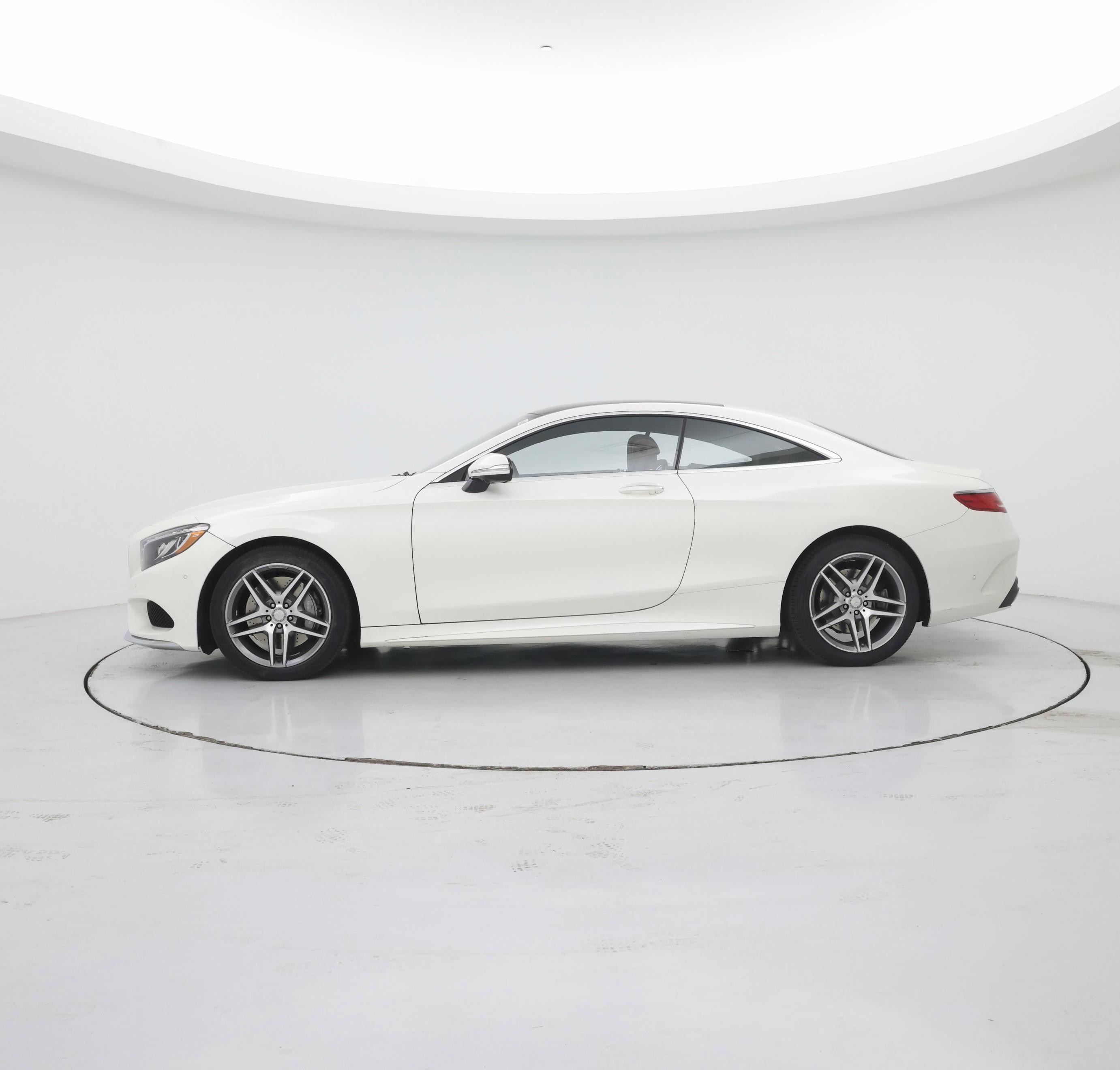 Thumbnail: 2015 Mercedes-Benz S-Class - 3