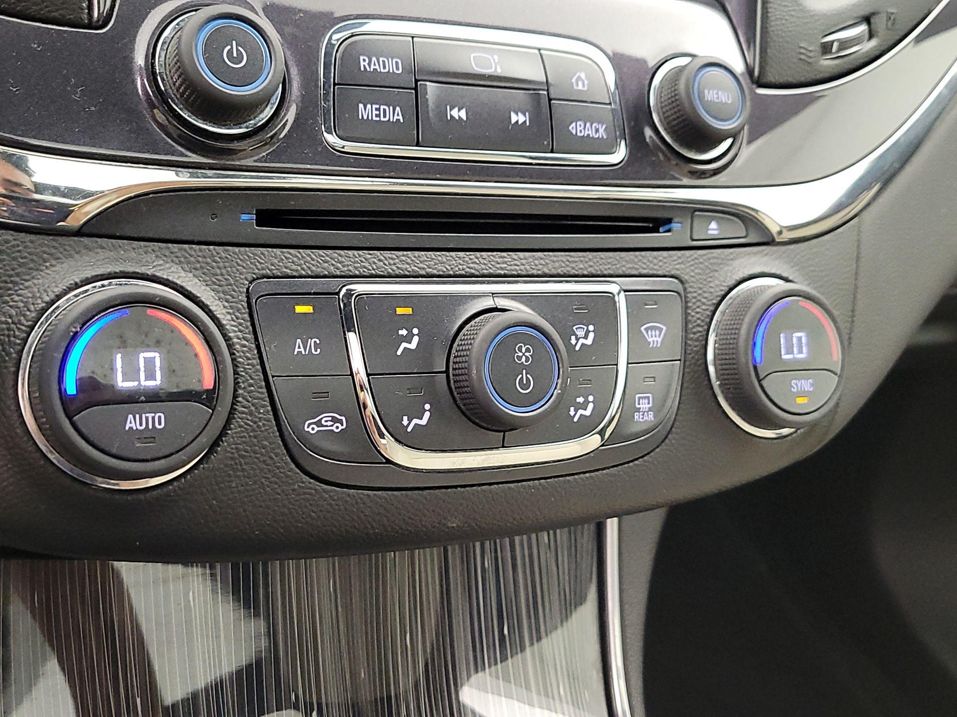 Thumbnail: 2017 Chevrolet Impala - 16