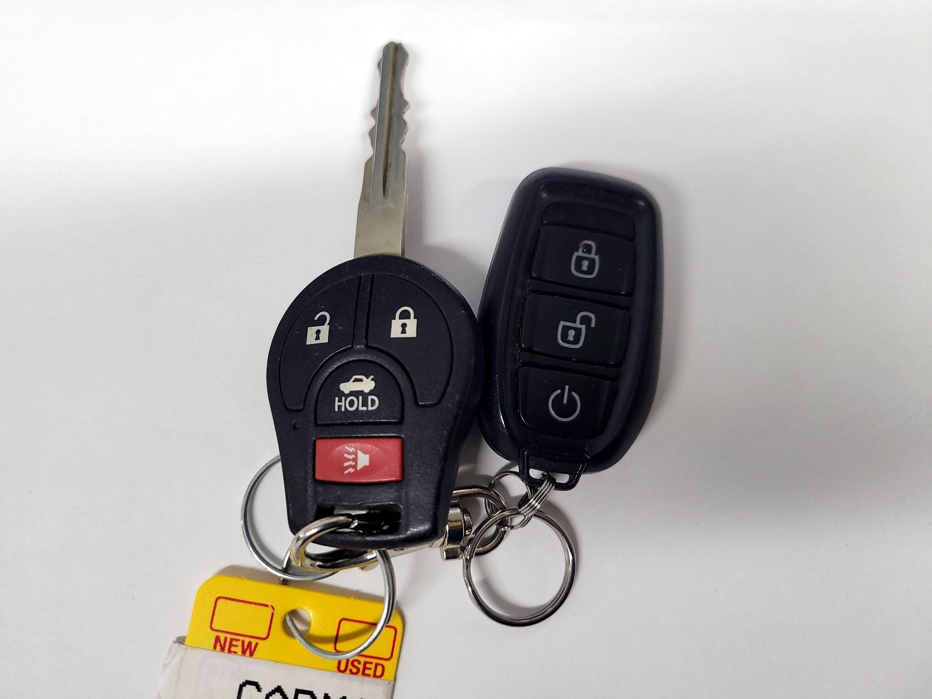 Thumbnail: 2017 Nissan Sentra - 20