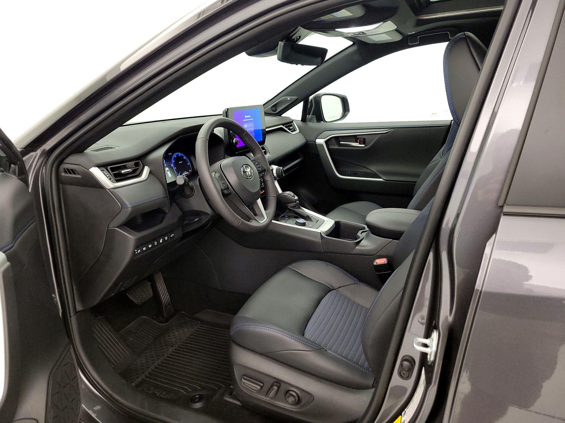 Thumbnail: 2024 Toyota RAV4 - 11