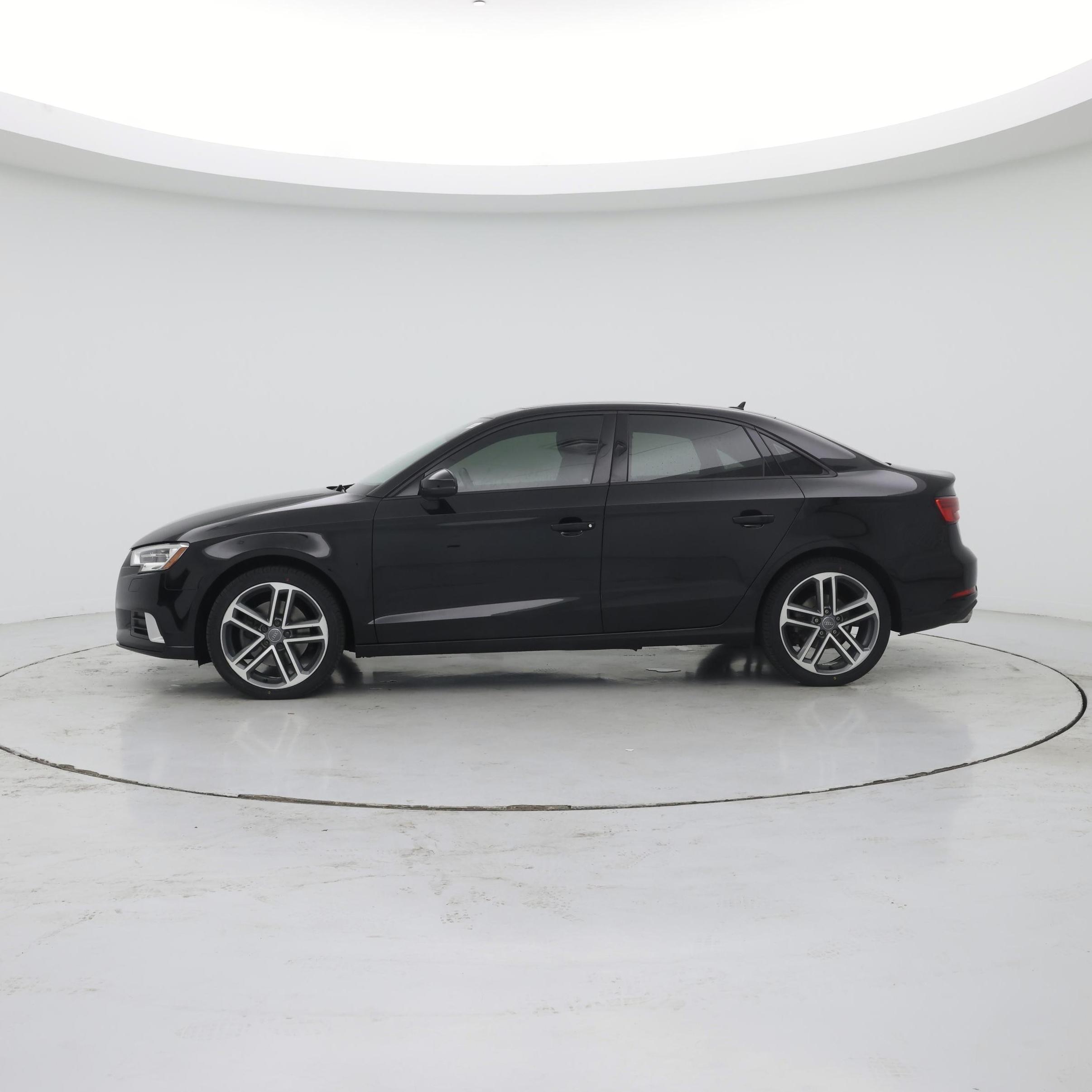 Thumbnail: 2018 Audi A3 - 3