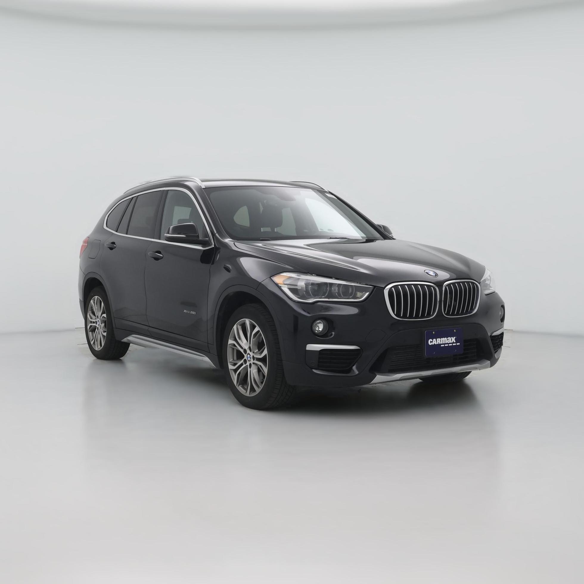 Thumbnail: 2017 BMW X1 - 1
