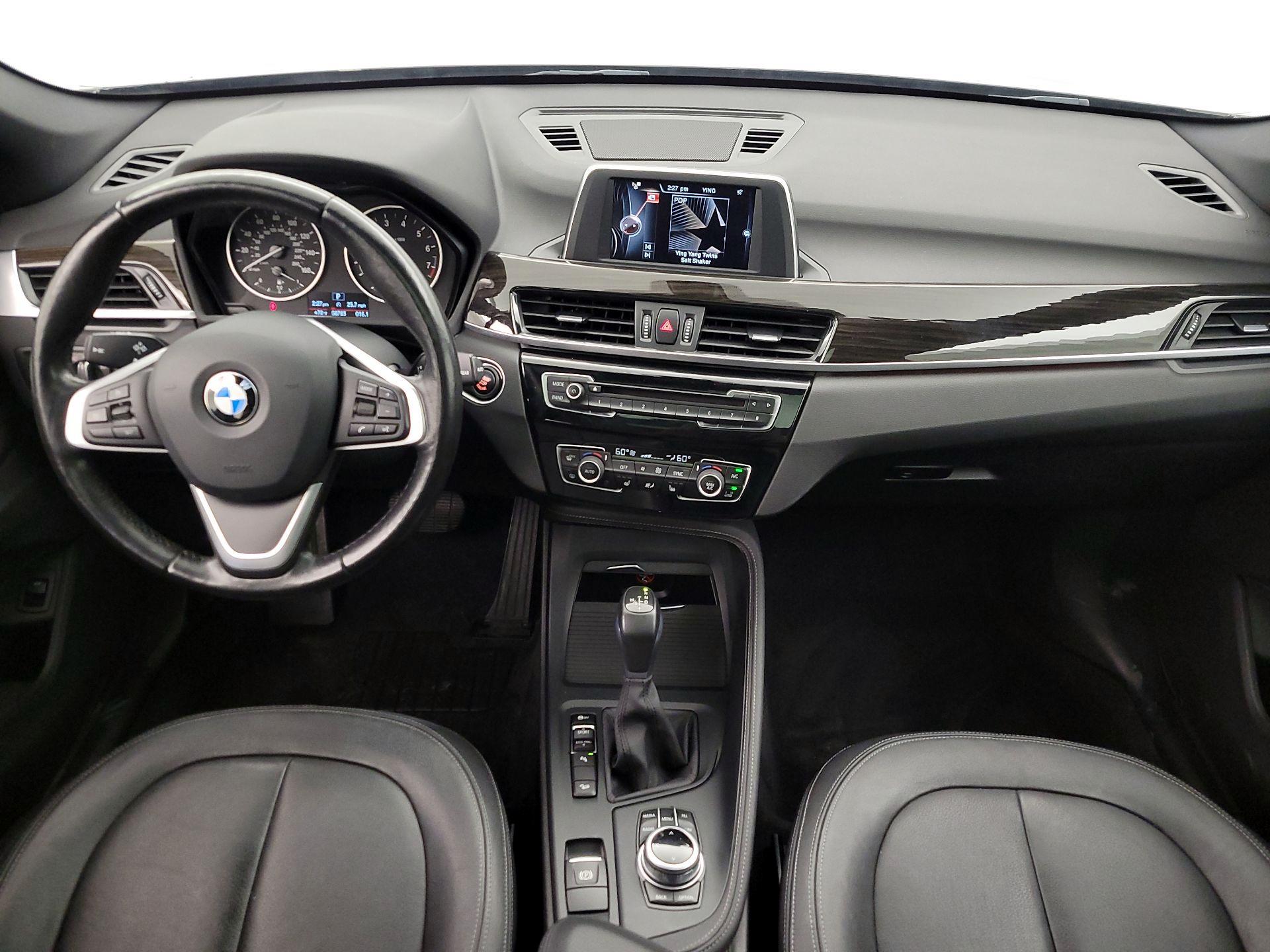 Thumbnail: 2017 BMW X1 - 9