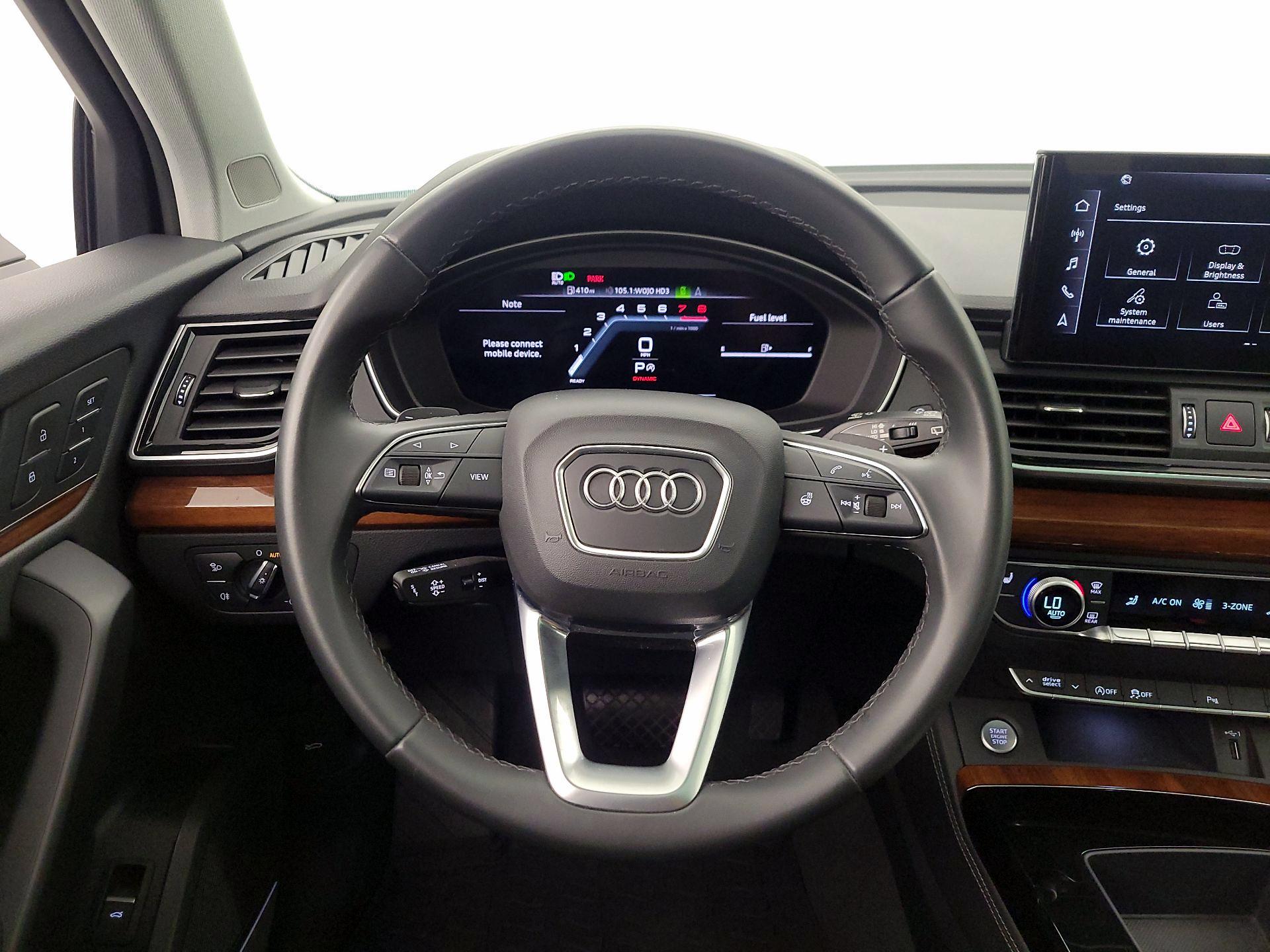 Thumbnail: 2023 Audi Q5 - 10