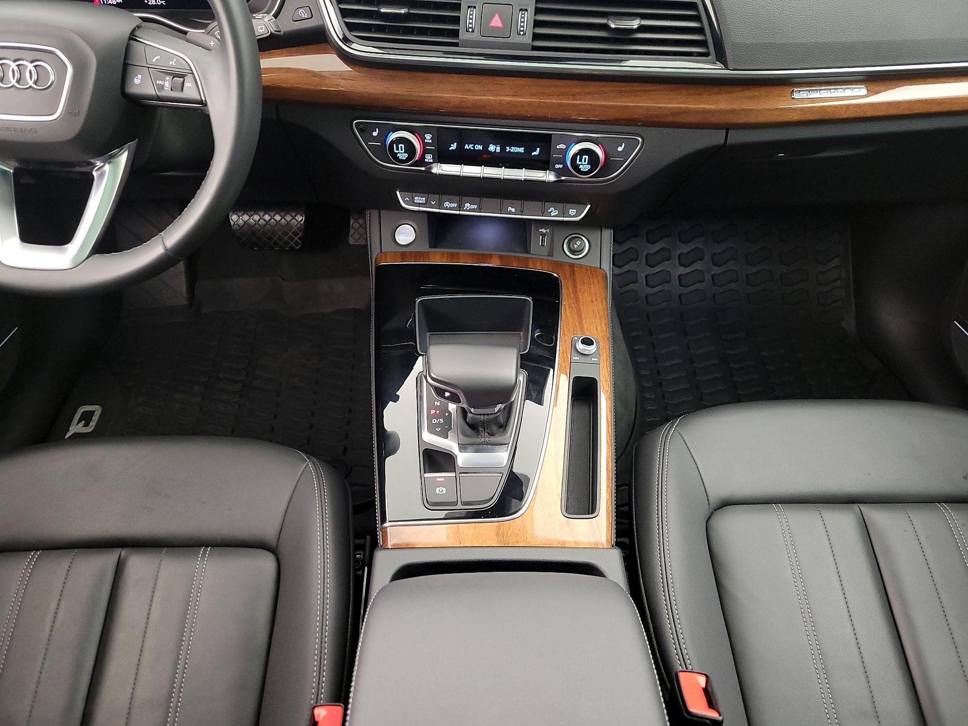Thumbnail: 2023 Audi Q5 - 18