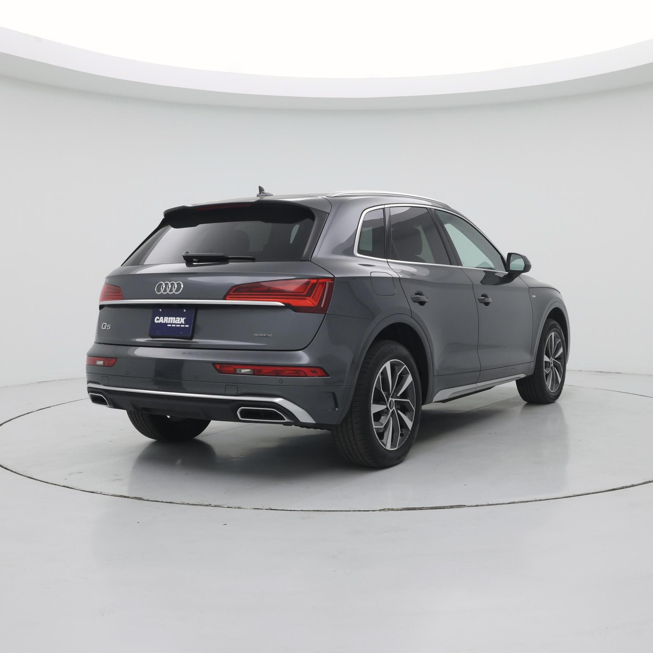 Thumbnail: 2023 Audi Q5 - 8