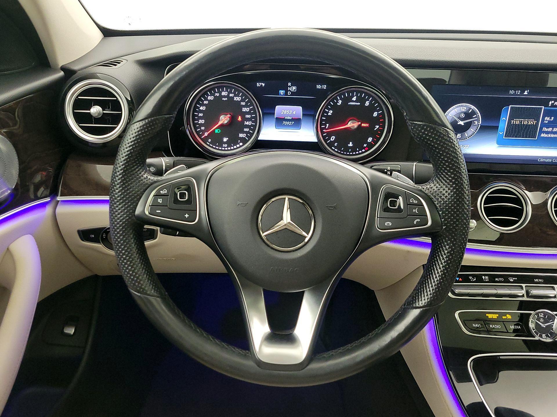 Thumbnail: 2017 Mercedes-Benz E-Class - 10