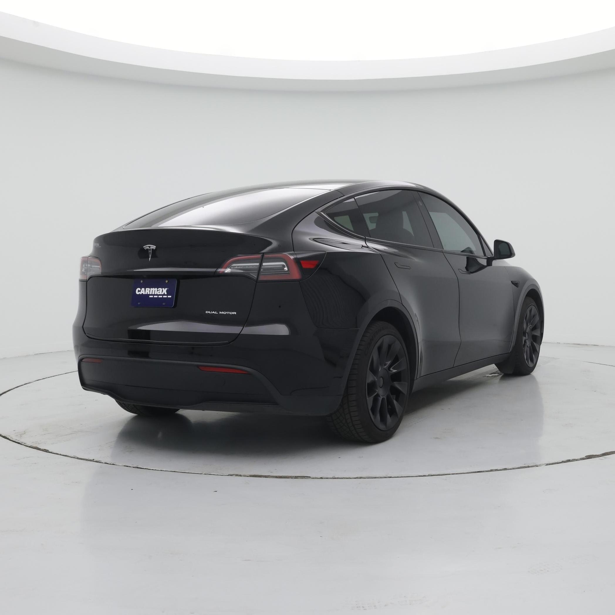 Thumbnail: 2022 Tesla Model Y - 8