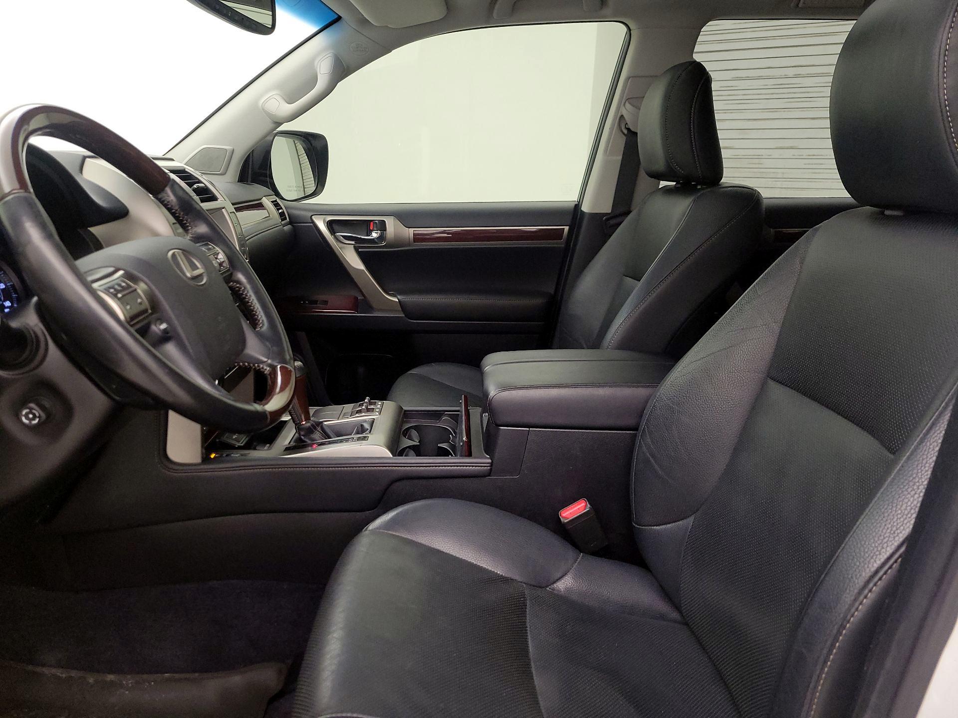 Thumbnail: 2019 Lexus GX - 11