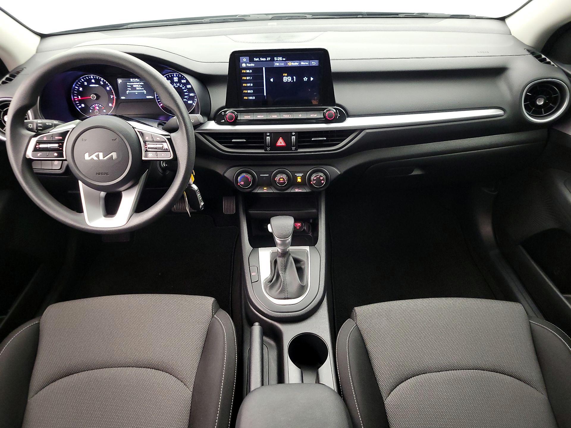 Thumbnail: 2024 Kia Forte - 9