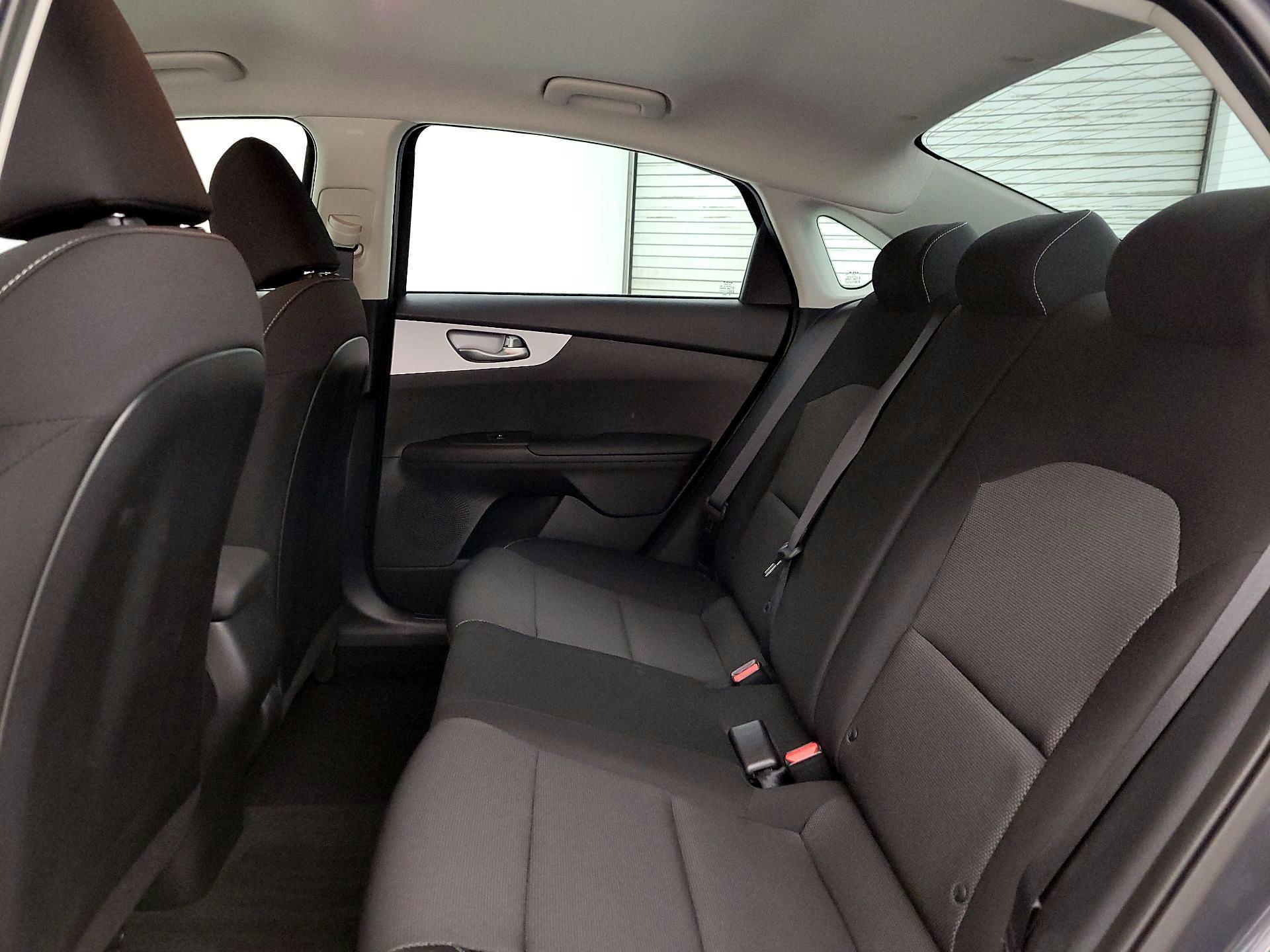 Thumbnail: 2024 Kia Forte - 19