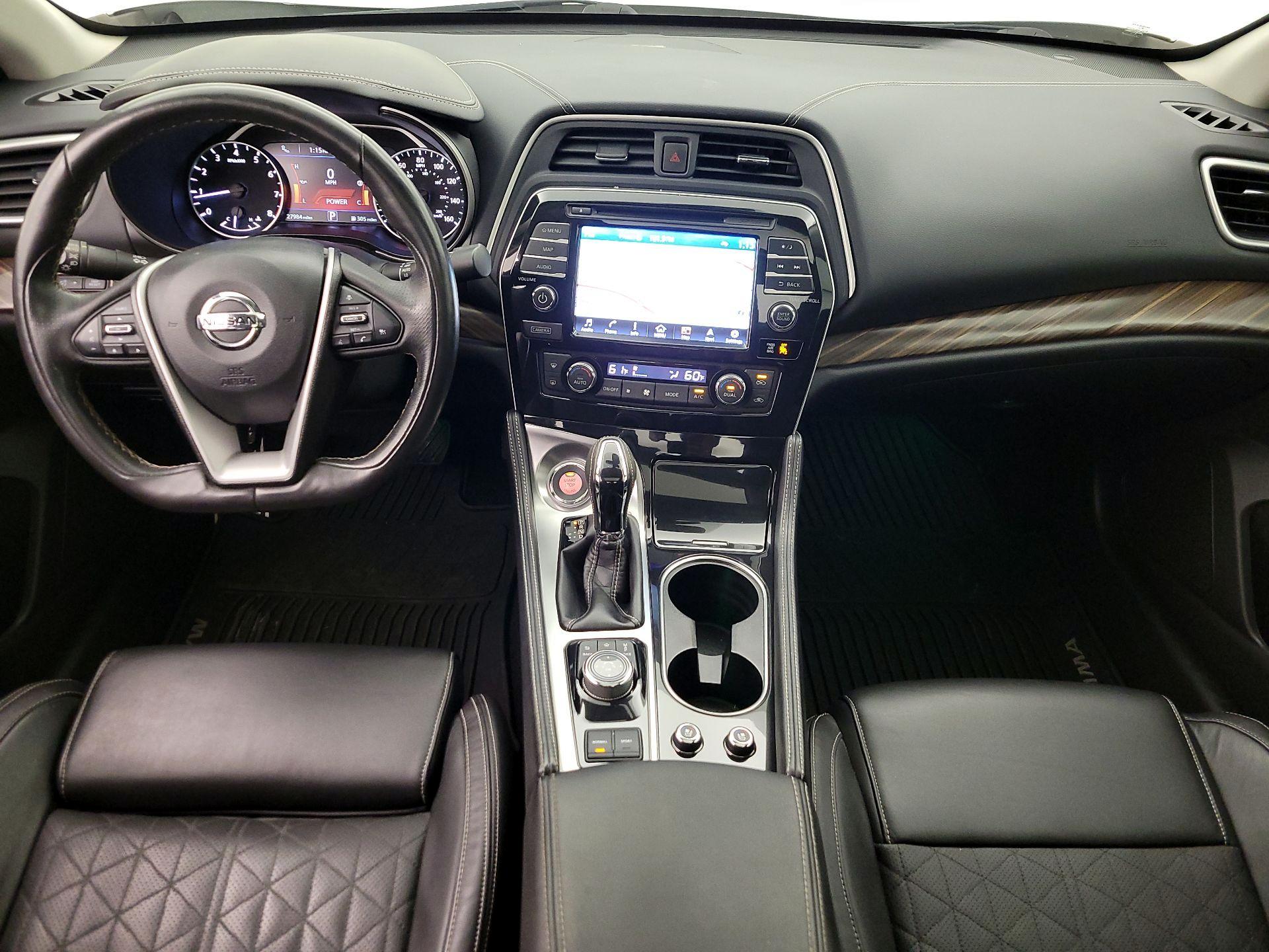 Thumbnail: 2017 Nissan Maxima - 9