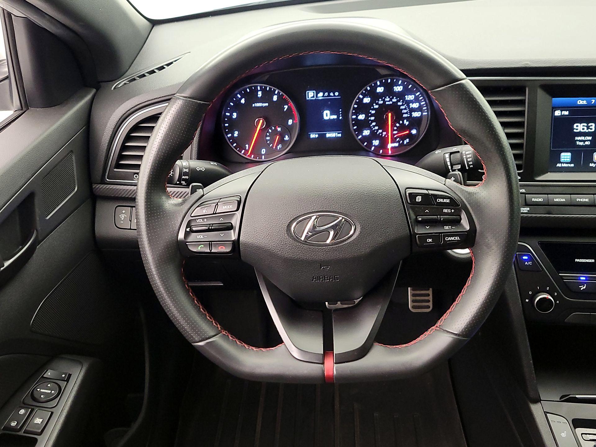 Thumbnail: 2018 Hyundai Elantra - 10