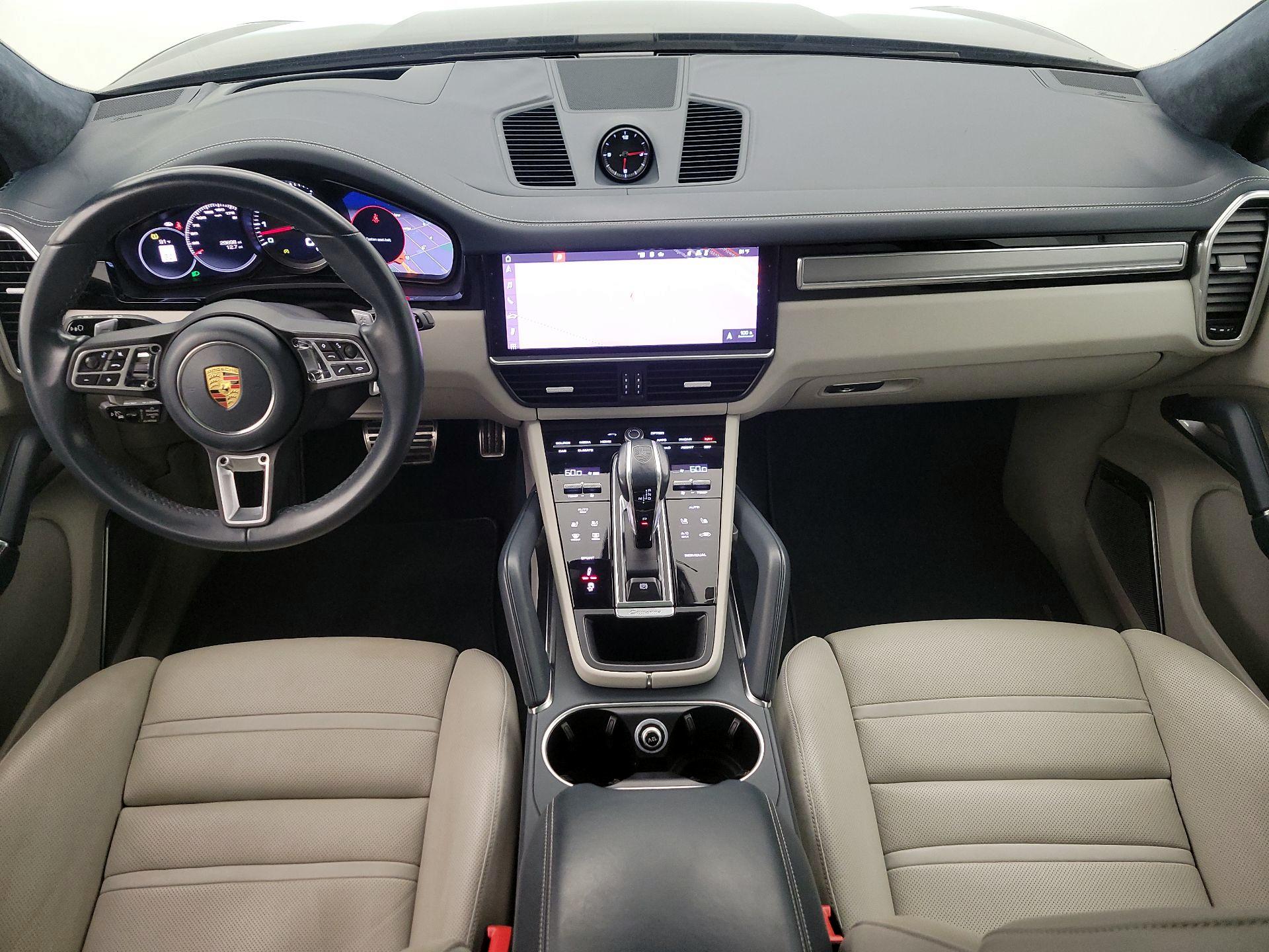 Thumbnail: 2020 Porsche Cayenne - 9