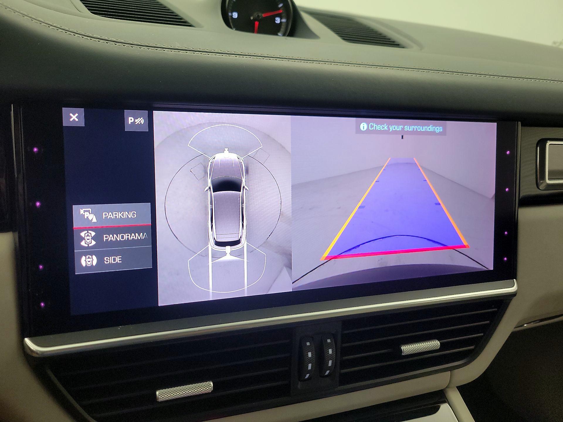 Thumbnail: 2020 Porsche Cayenne - 15