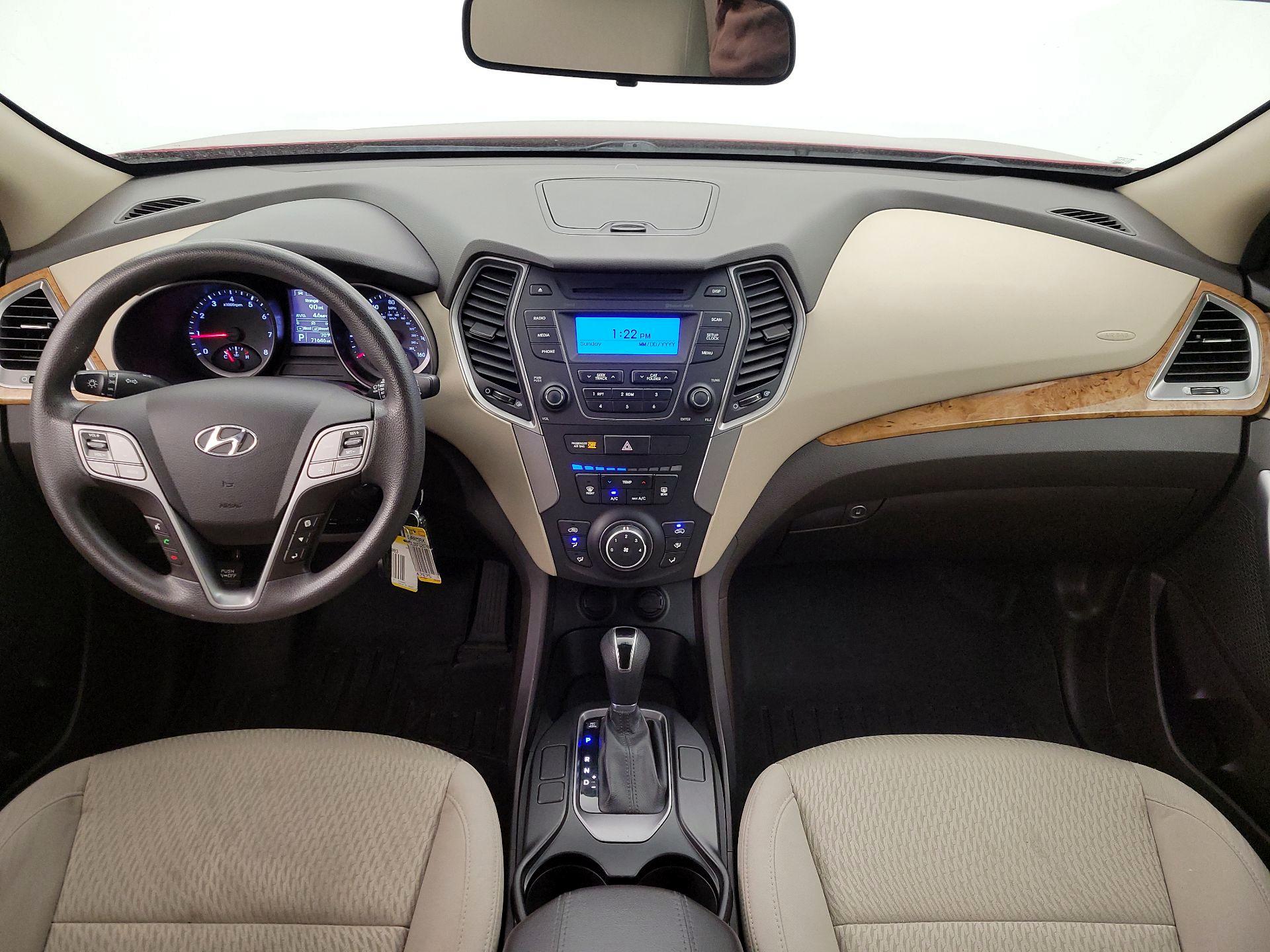 Thumbnail: 2015 Hyundai Santa Fe - 9