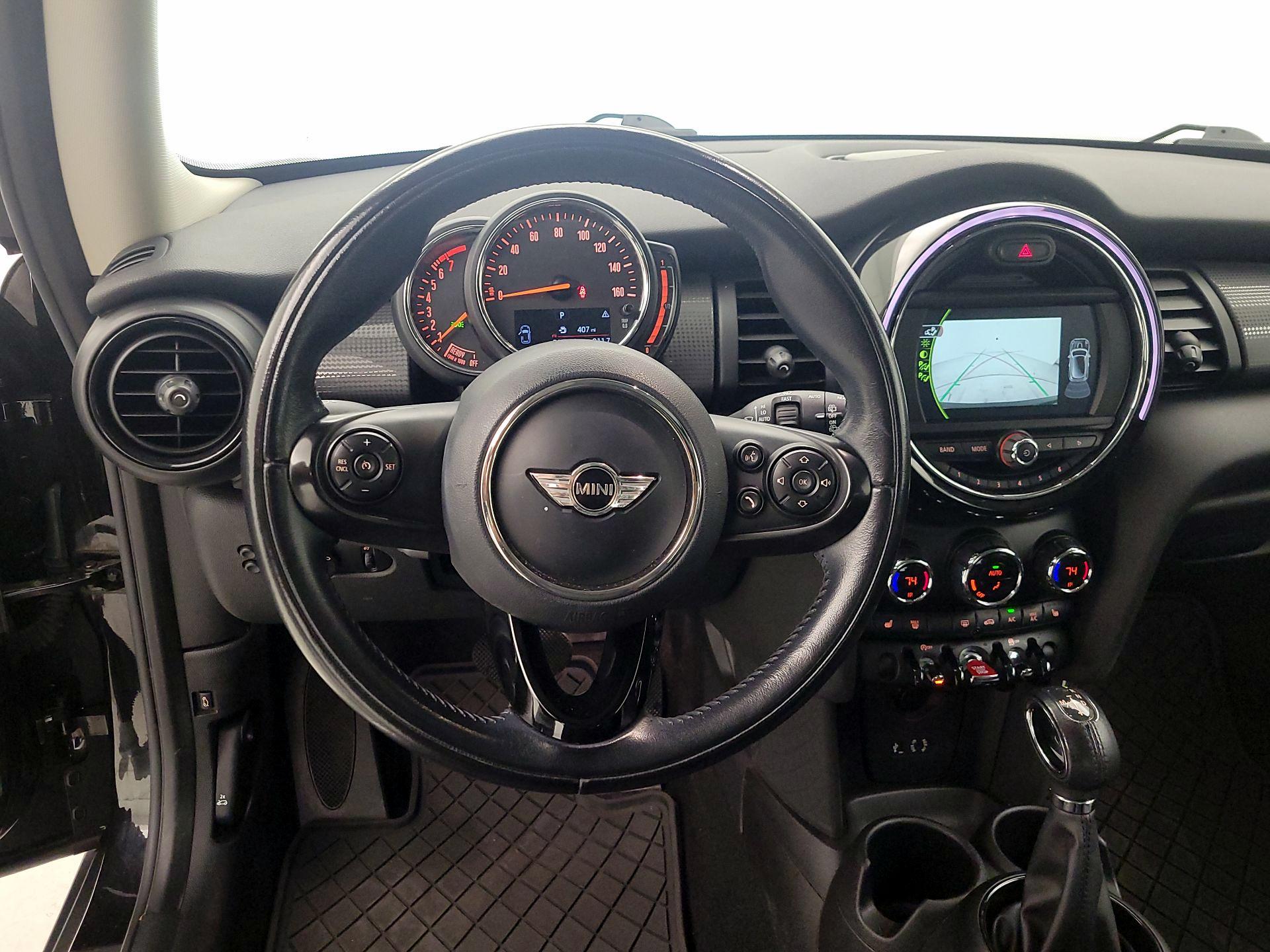 Thumbnail: 2018 MINI Cooper Hardtop - 10
